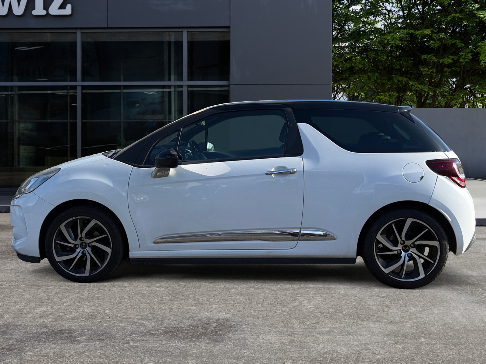 Ds Automobiles Ds3 1