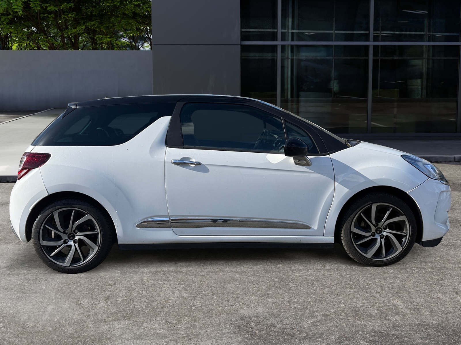 Ds Automobiles Ds3 5