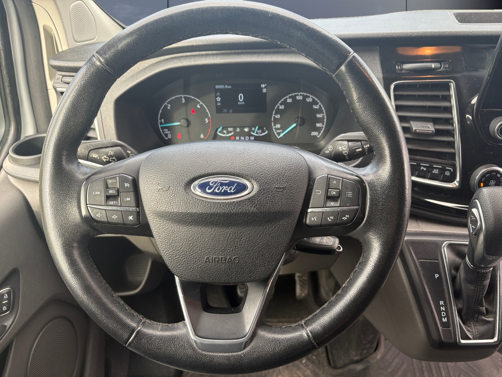 Ford Transit Custom Vu 15