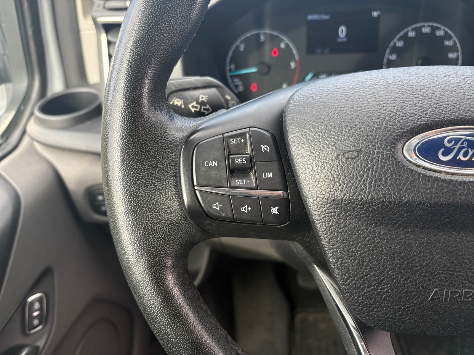 Ford Transit Custom Vu 17