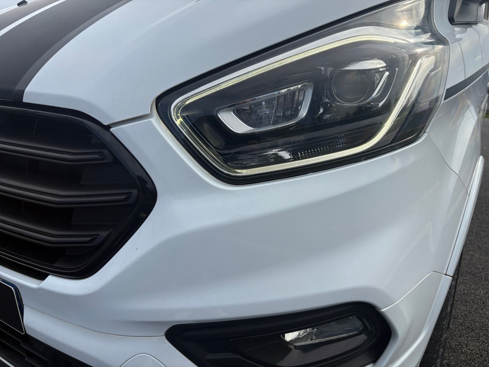 Ford Transit Custom Vu 27