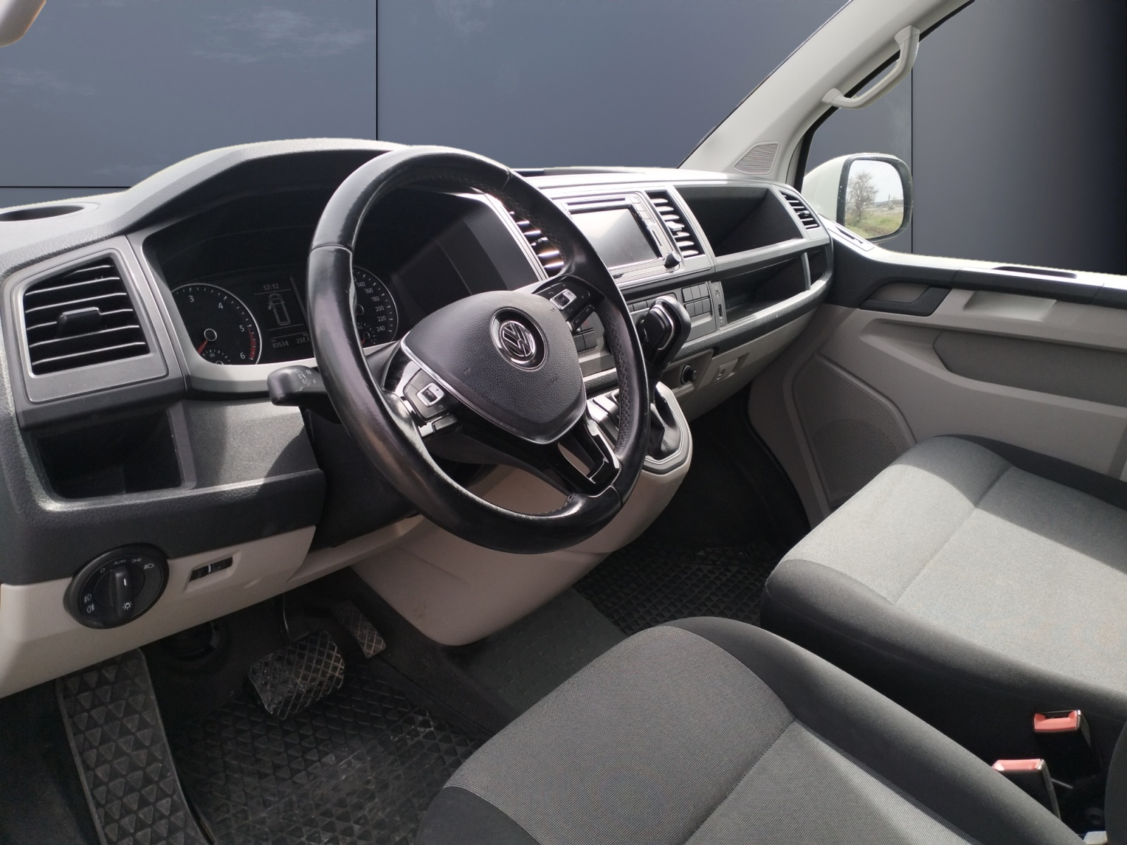 Volkswagen Transporter Vu 8