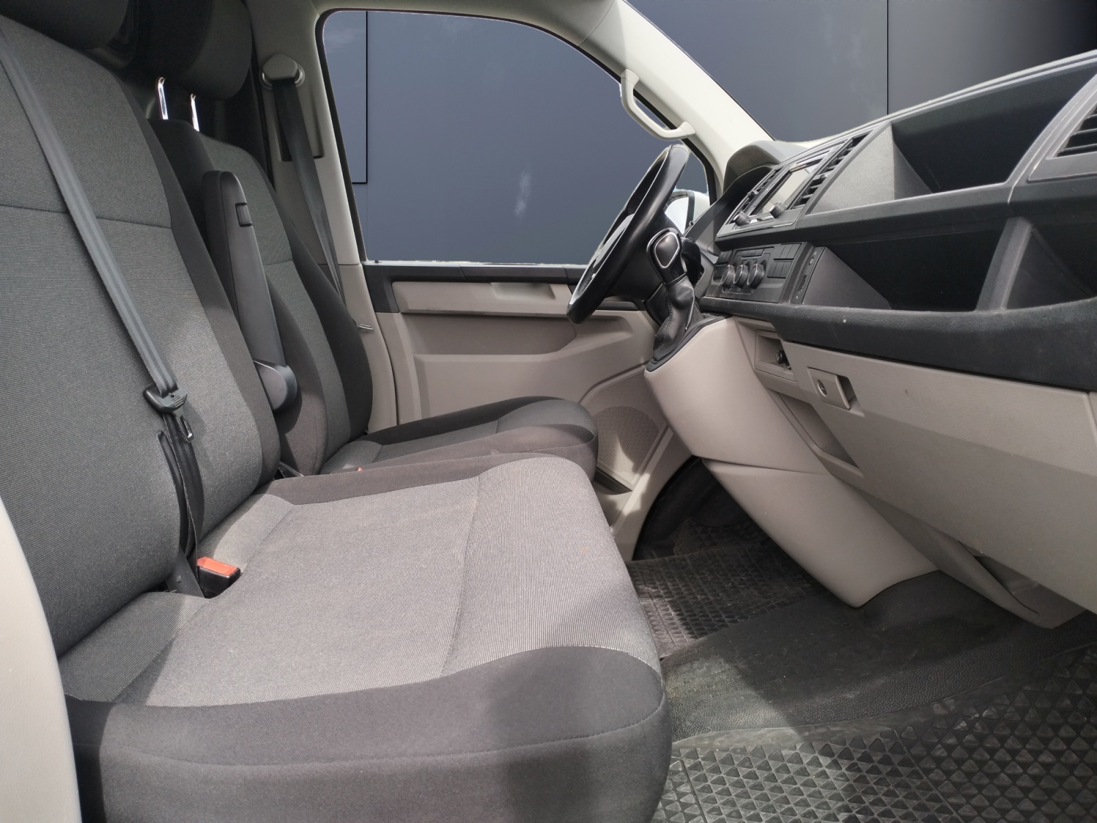 Volkswagen Transporter Vu 13