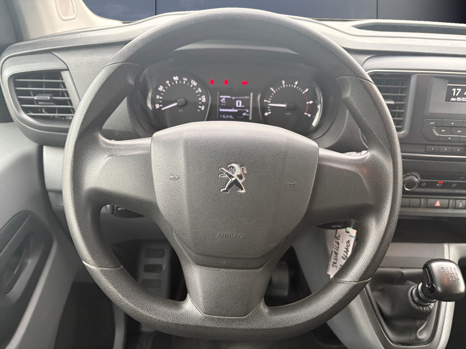 Peugeot Traveller 15