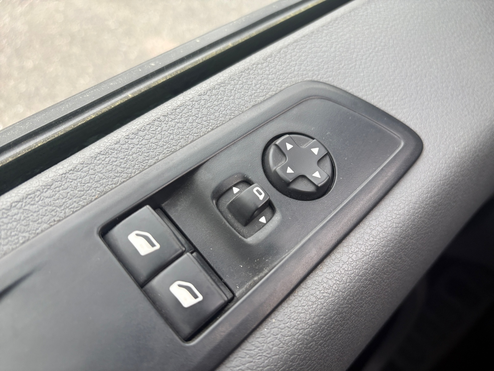 Peugeot Traveller 22