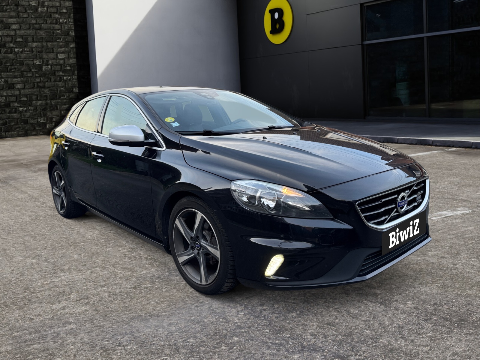 Volvo V40 6