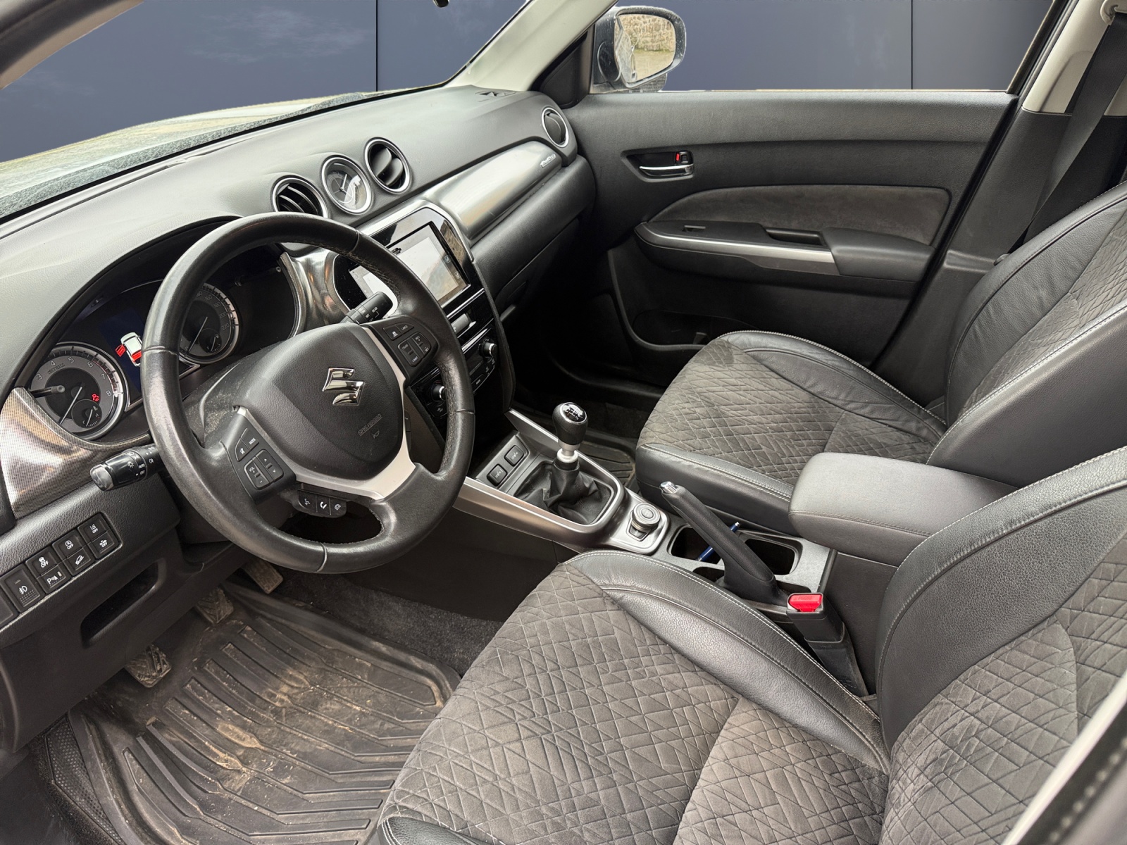 Suzuki Vitara 7