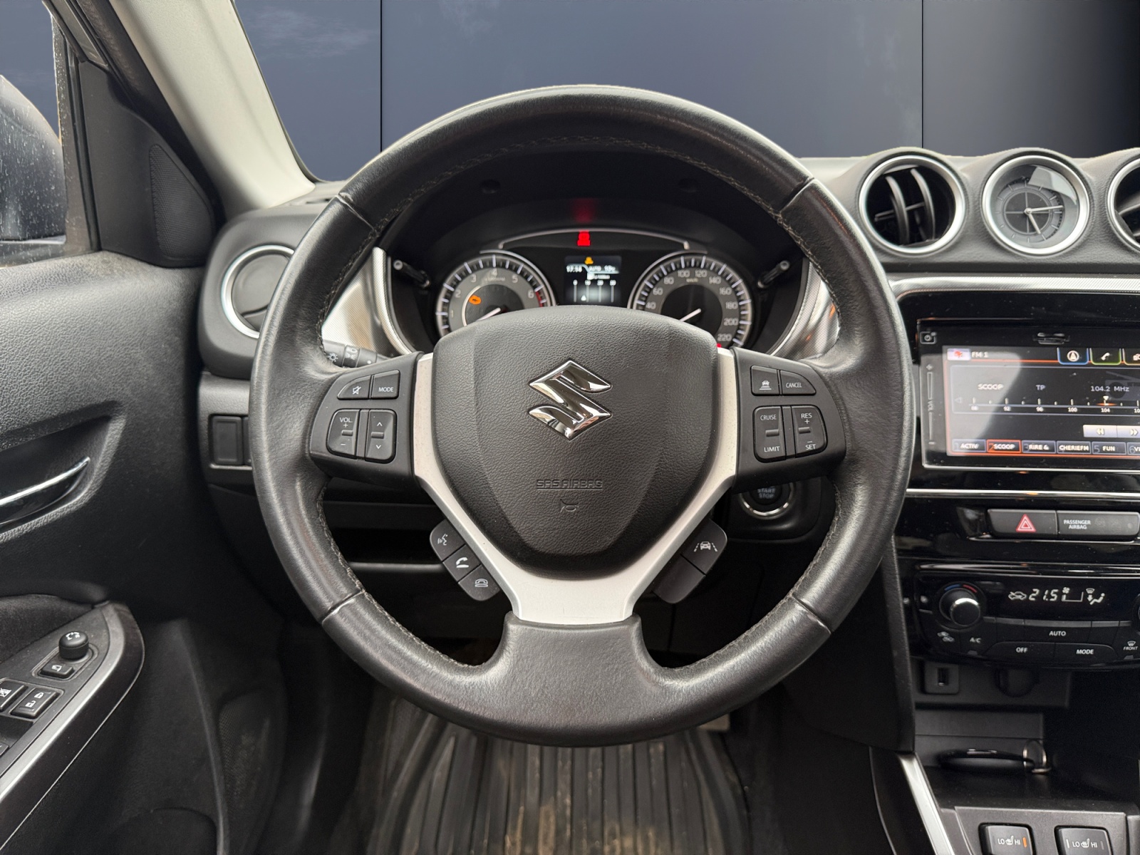 Suzuki Vitara 12