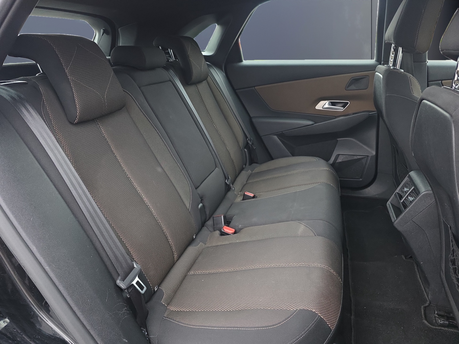 Ds Automobiles Ds 7 11