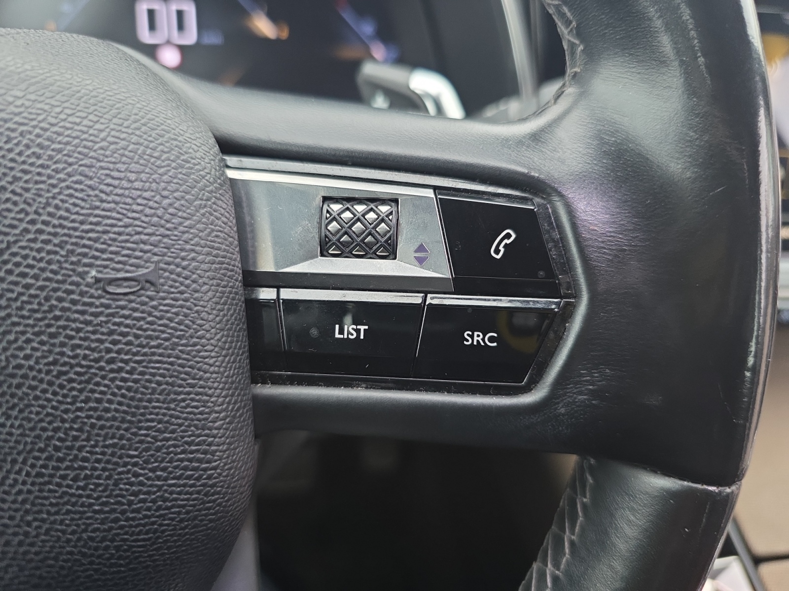 Ds Automobiles Ds 7 21