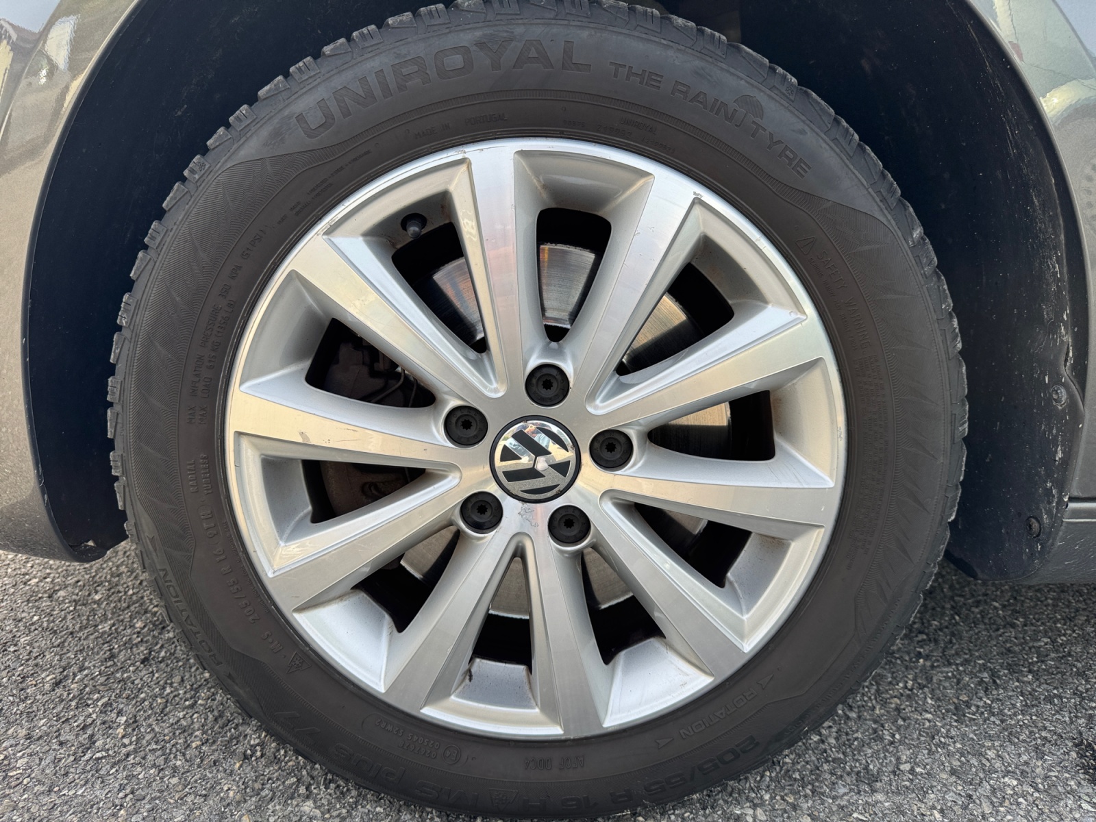 Volkswagen Touran 33