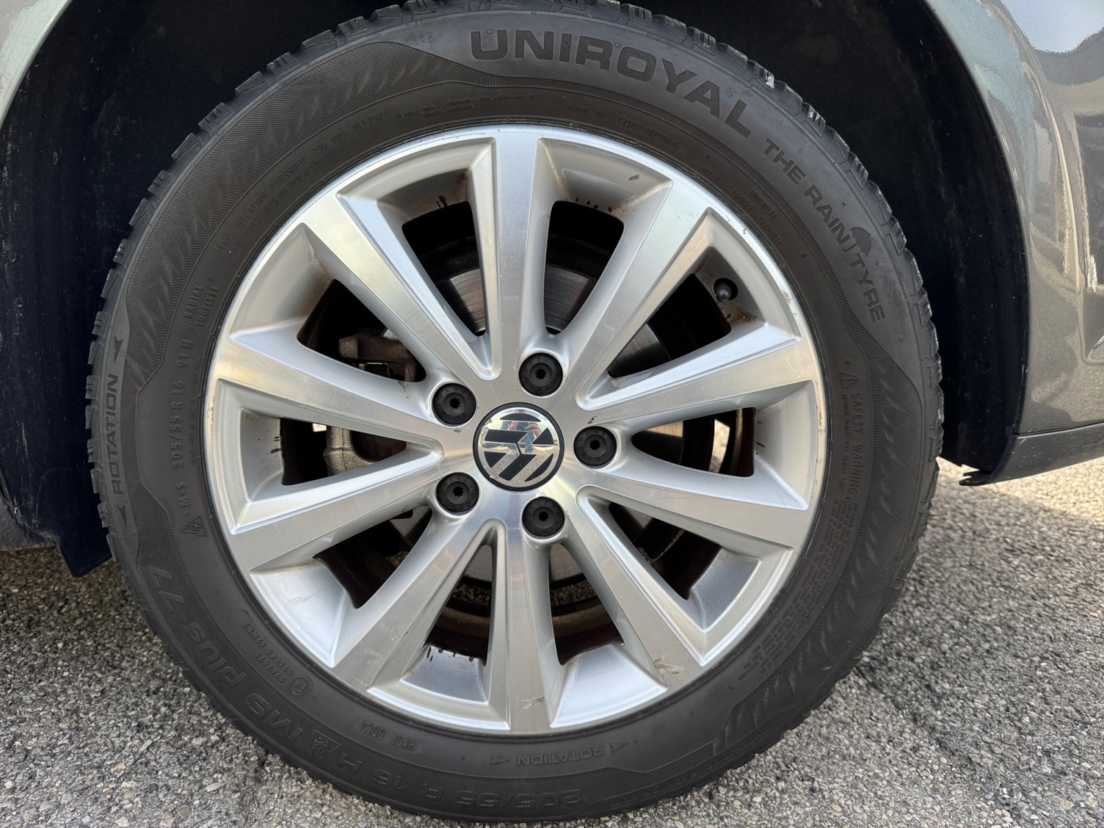 Volkswagen Touran 34