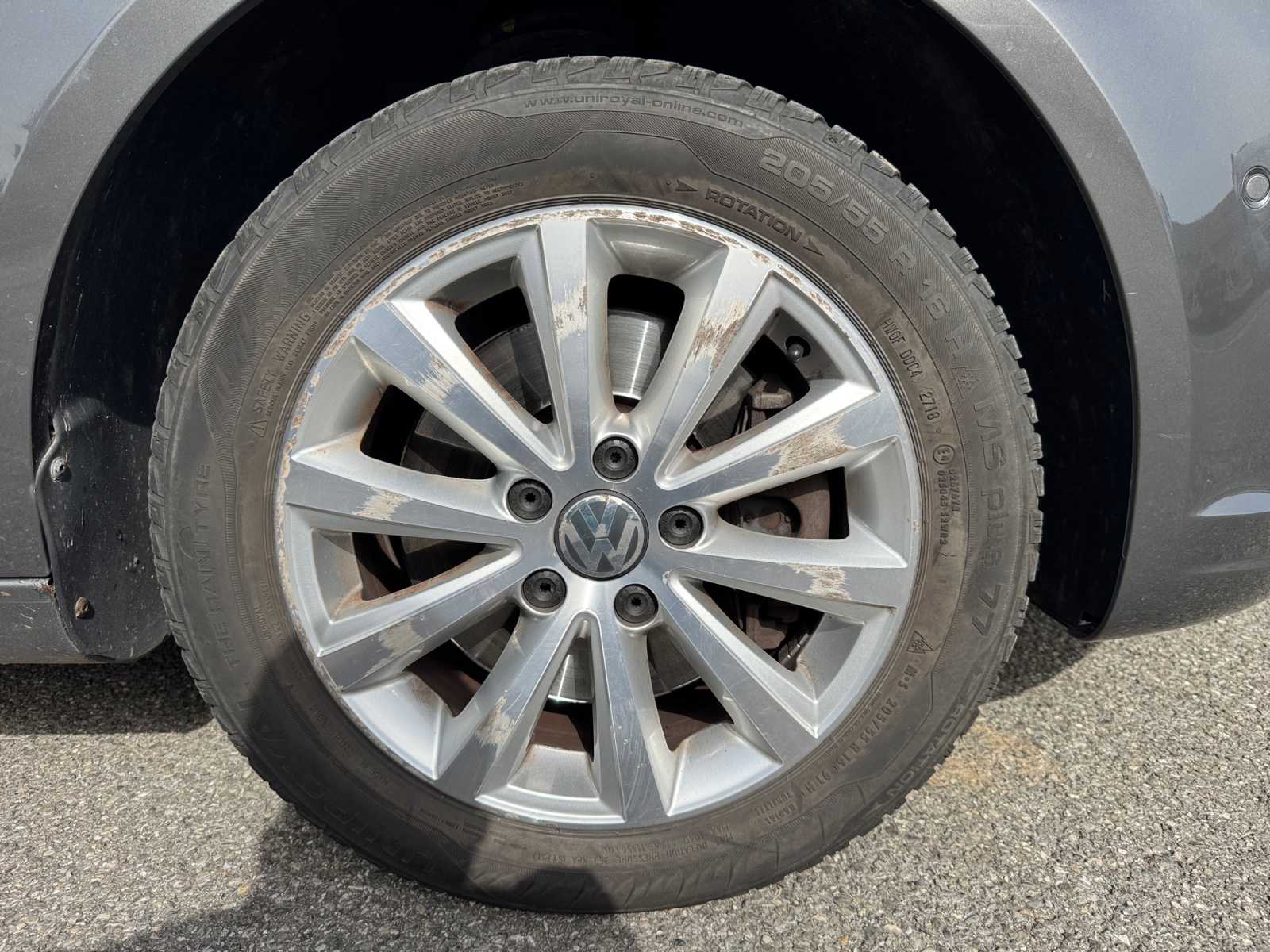 Volkswagen Touran 36