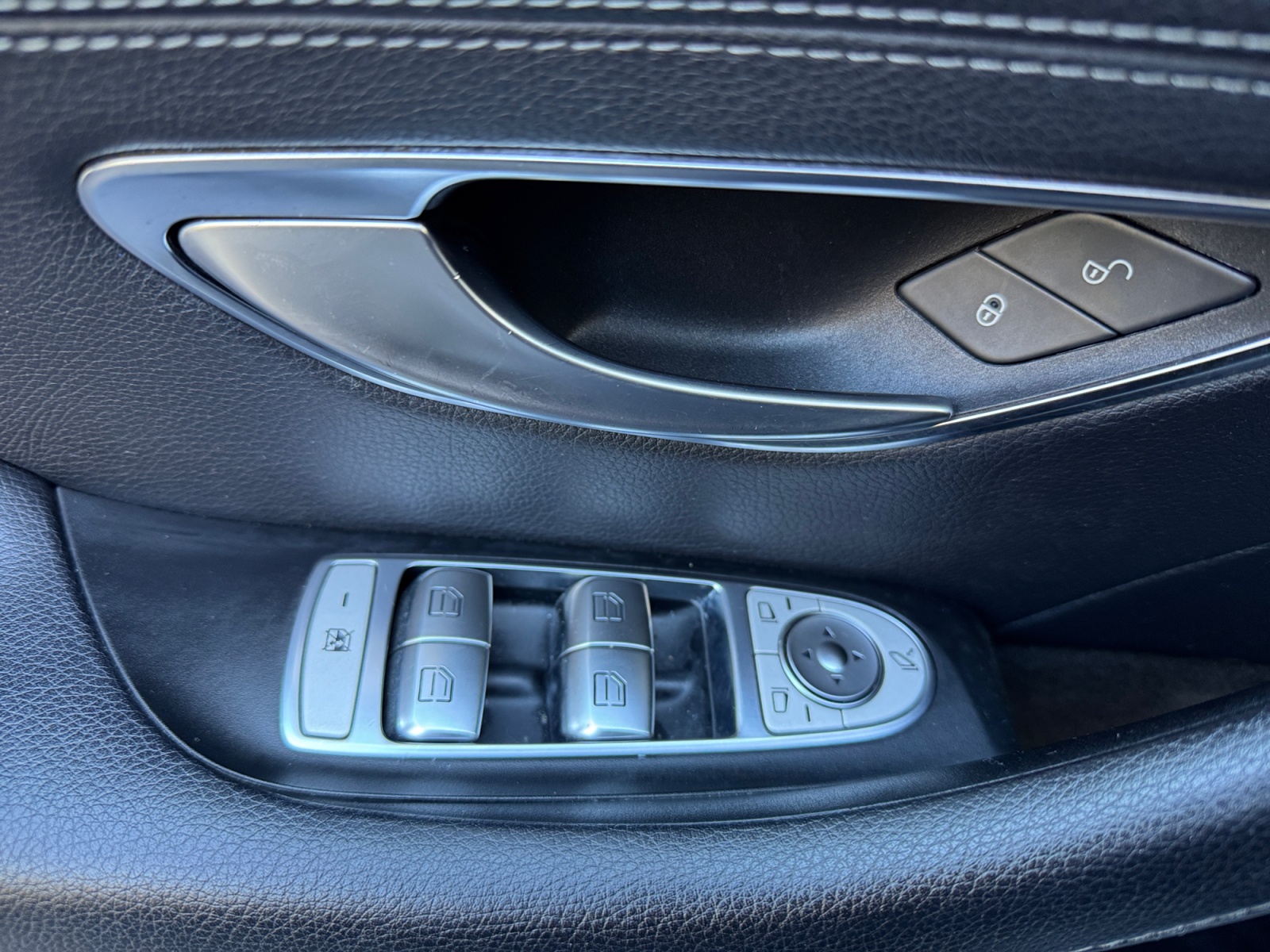 Mercedes-Benz Classe Cls 28