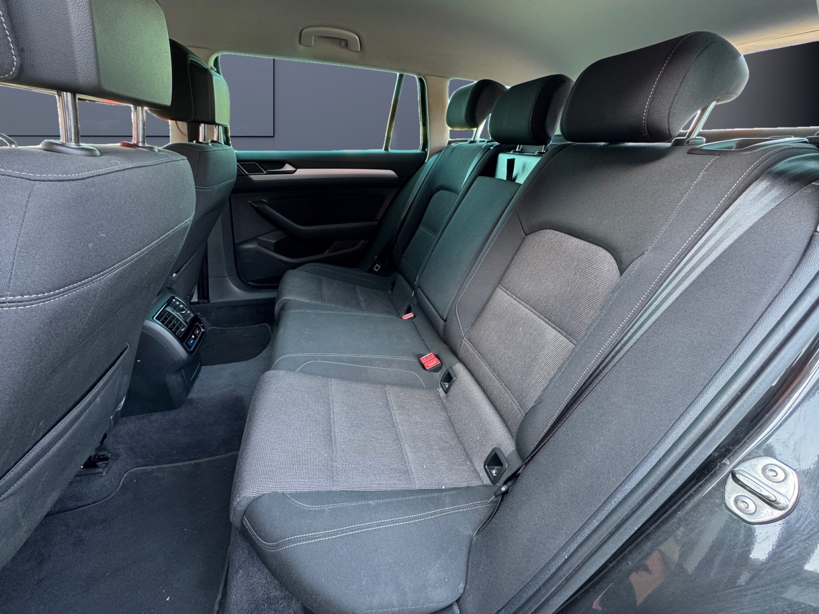 Volkswagen Passat 10