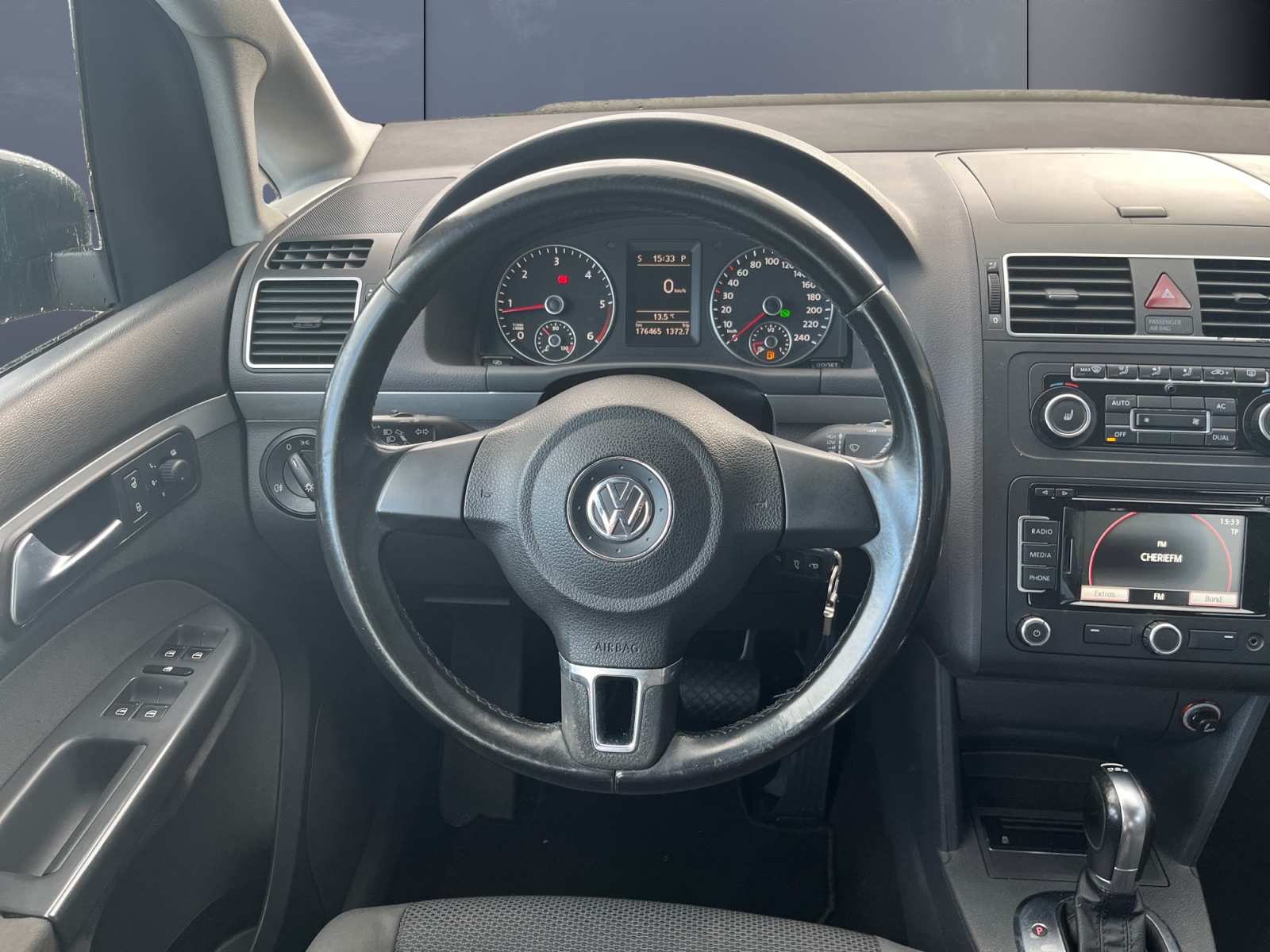 Volkswagen Touran 15