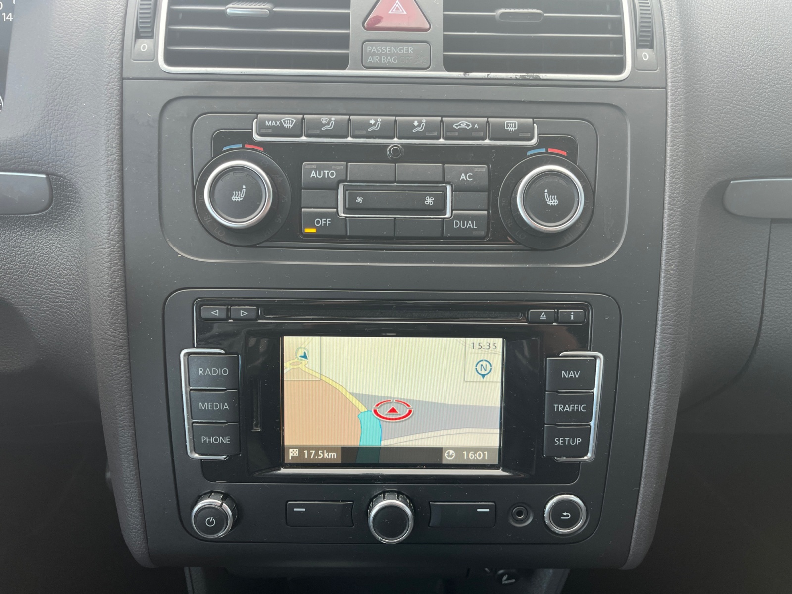 Volkswagen Touran 19