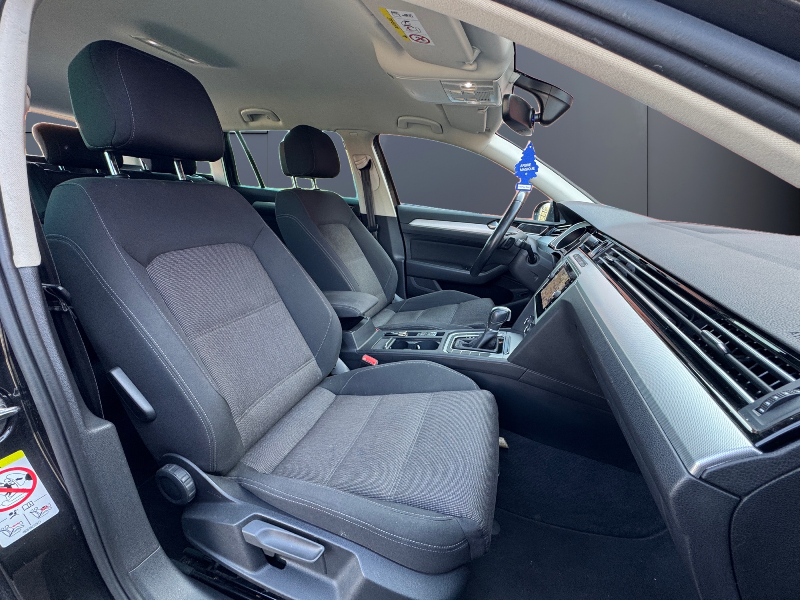 Volkswagen Passat 13