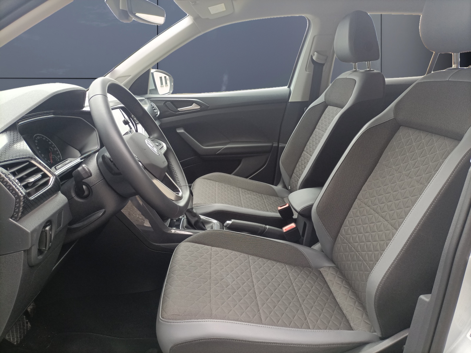 Volkswagen T-Cross 9