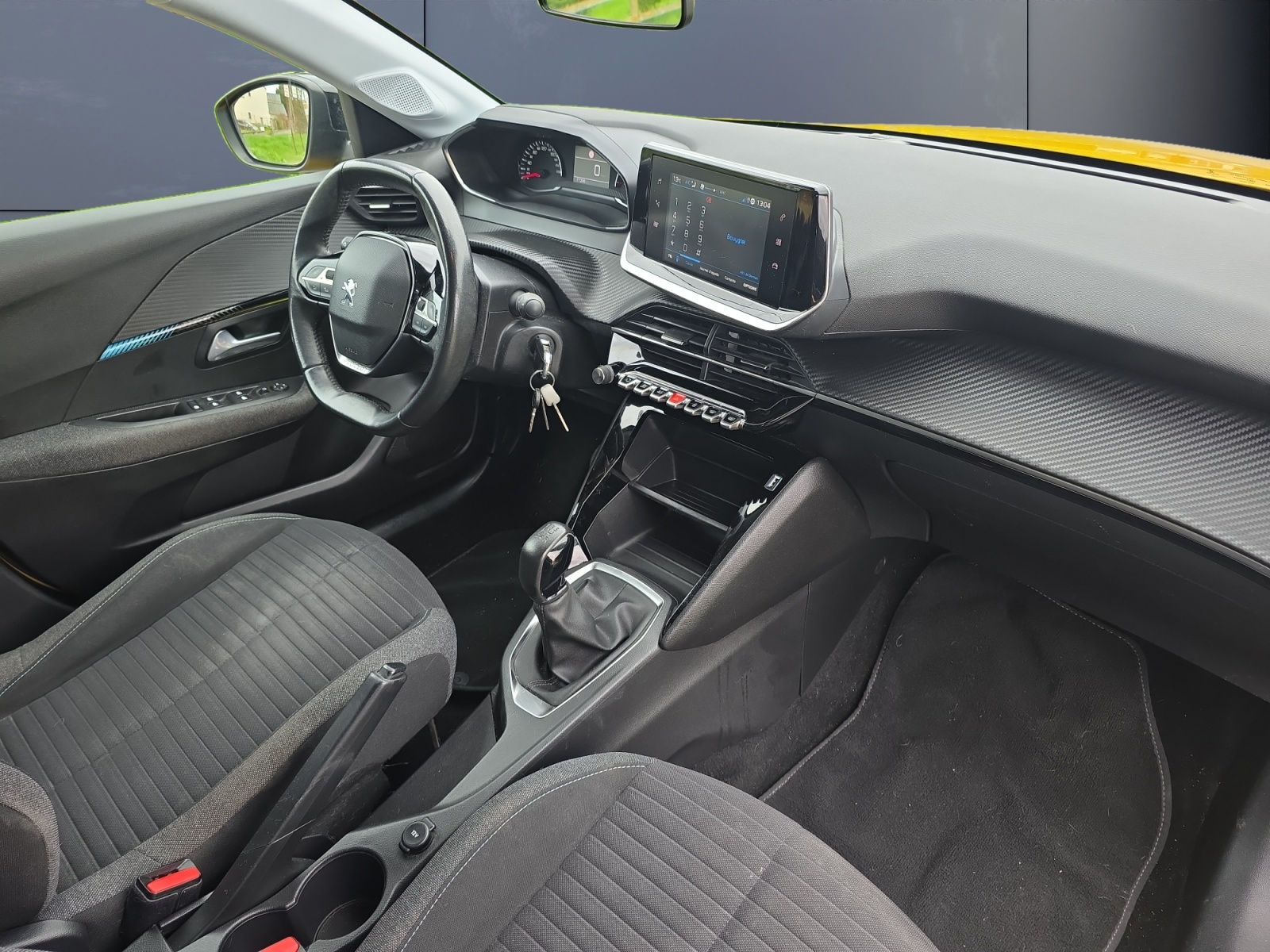 Peugeot 208 12