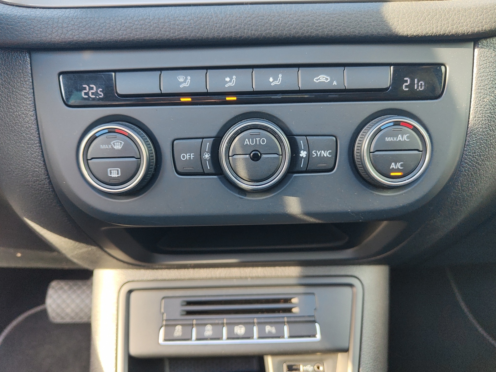 Volkswagen Tiguan 19