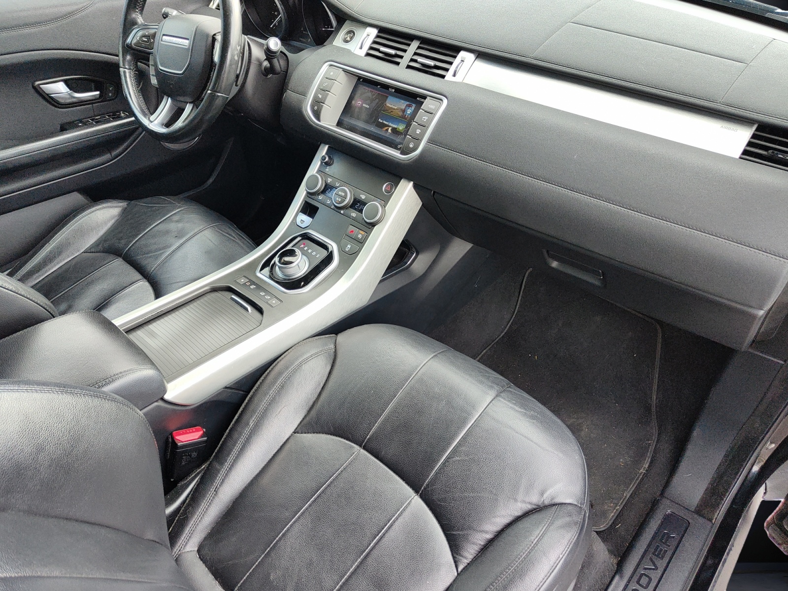 Land Rover Range Rover Evoque 12