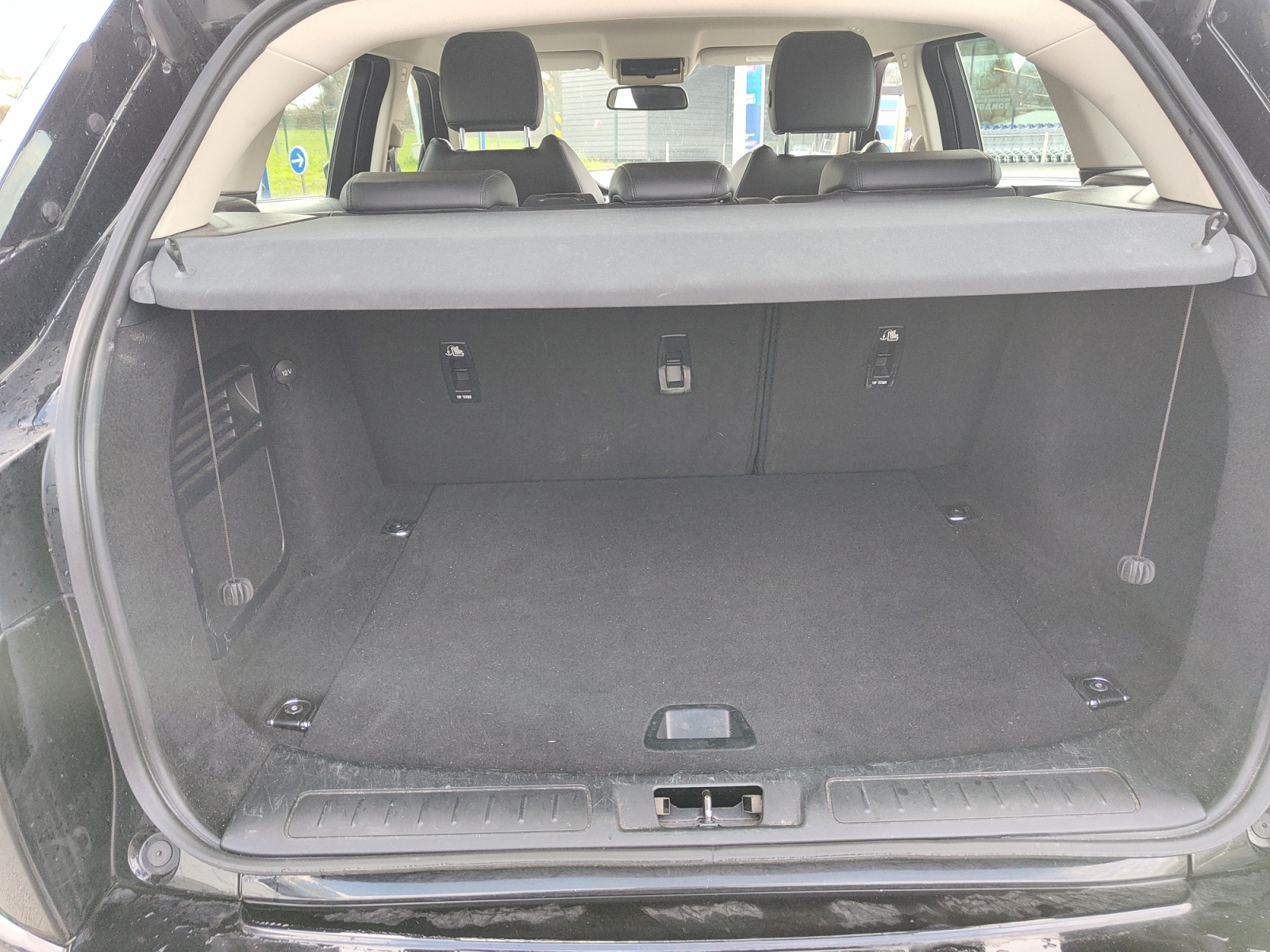 Land Rover Range Rover Evoque 29