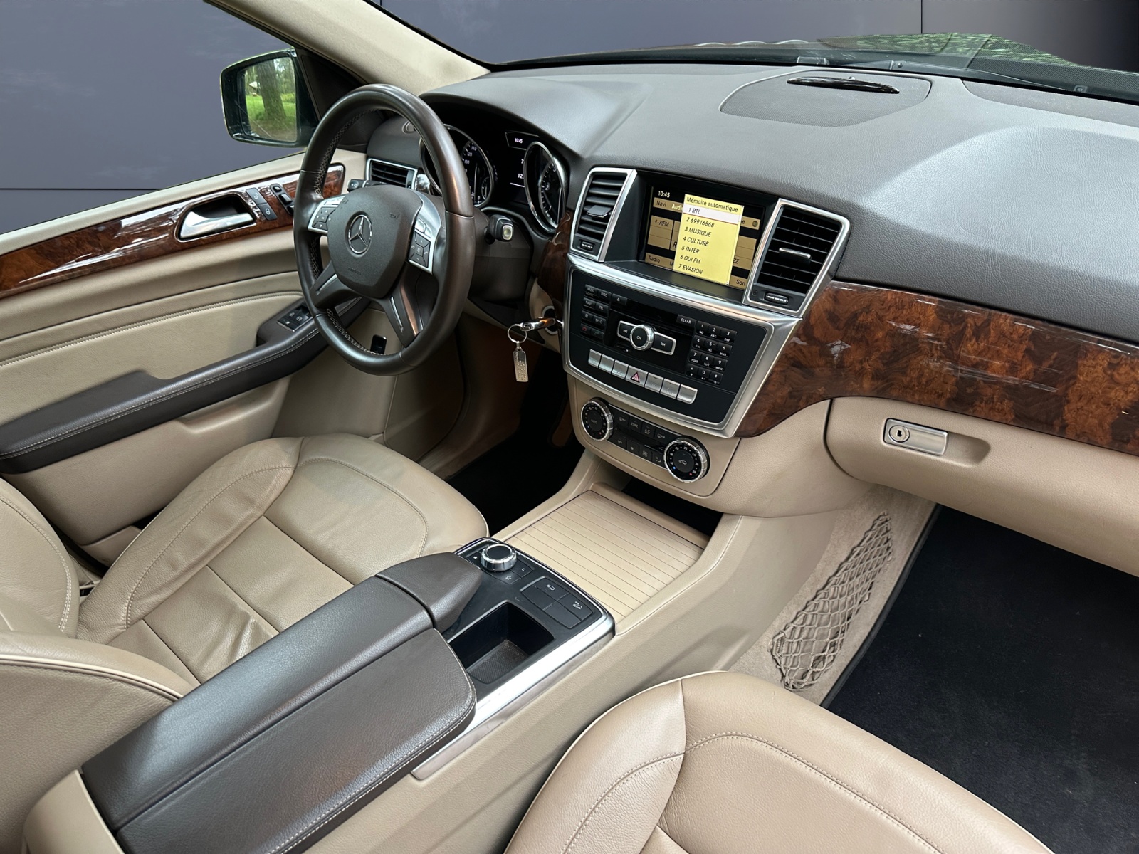 Mercedes-Benz Classe M 12