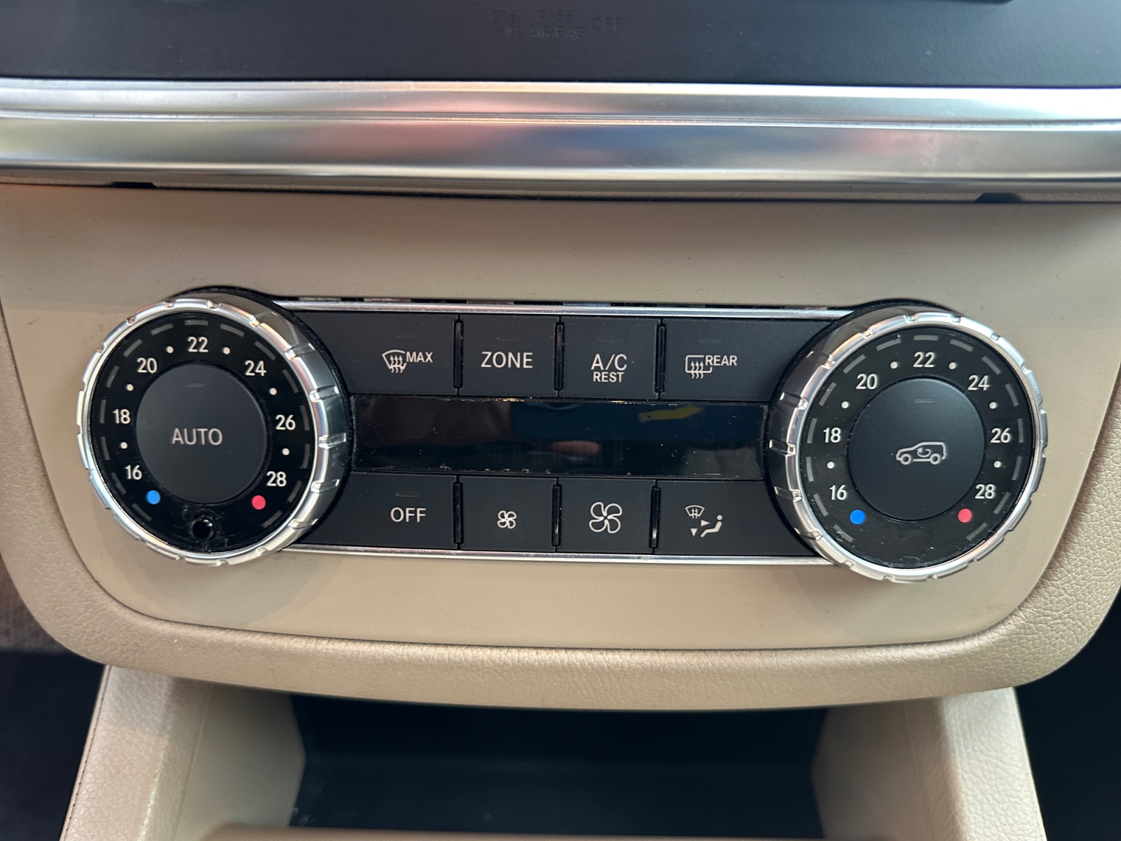 Mercedes-Benz Classe M 23