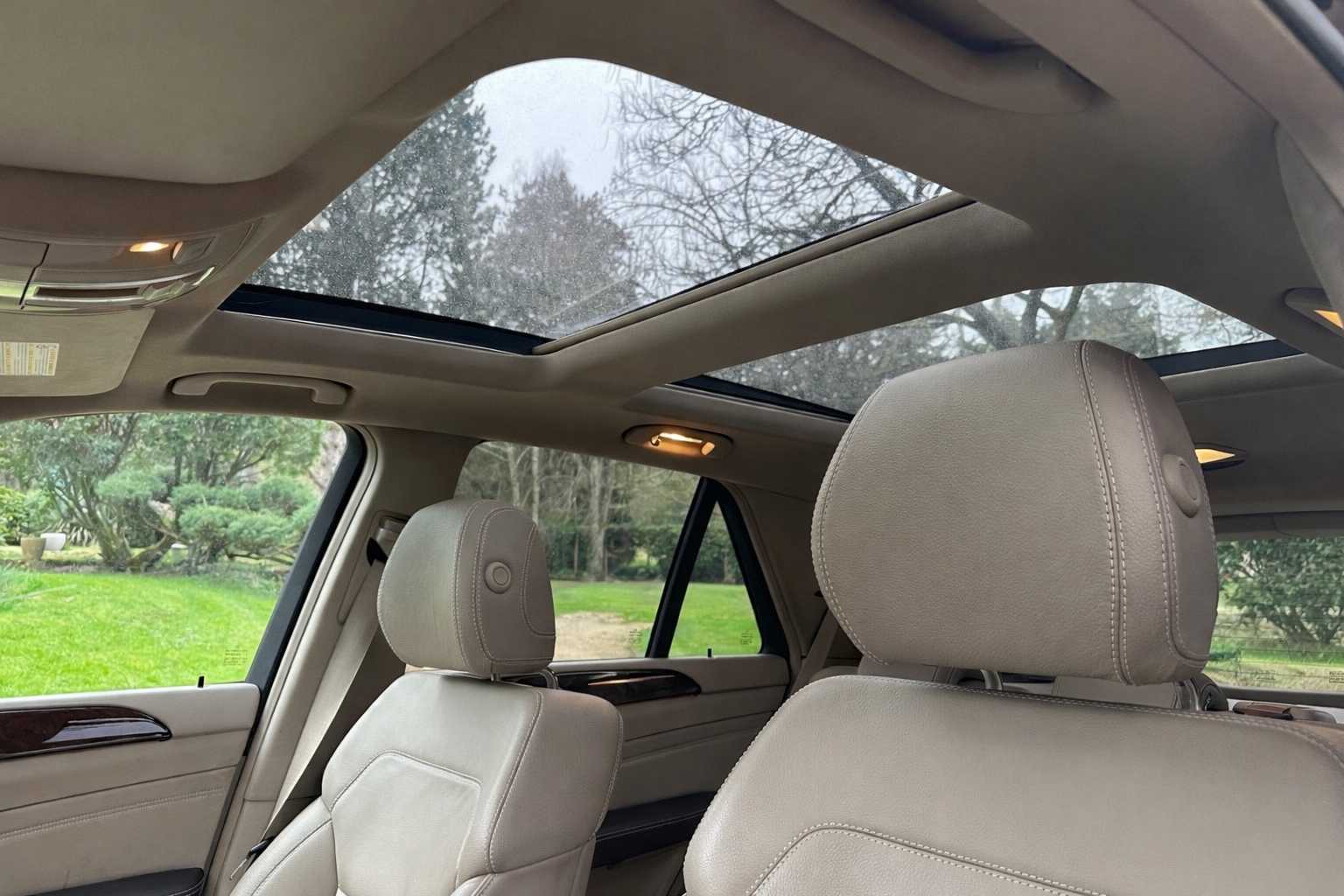 Mercedes-Benz Classe M 26