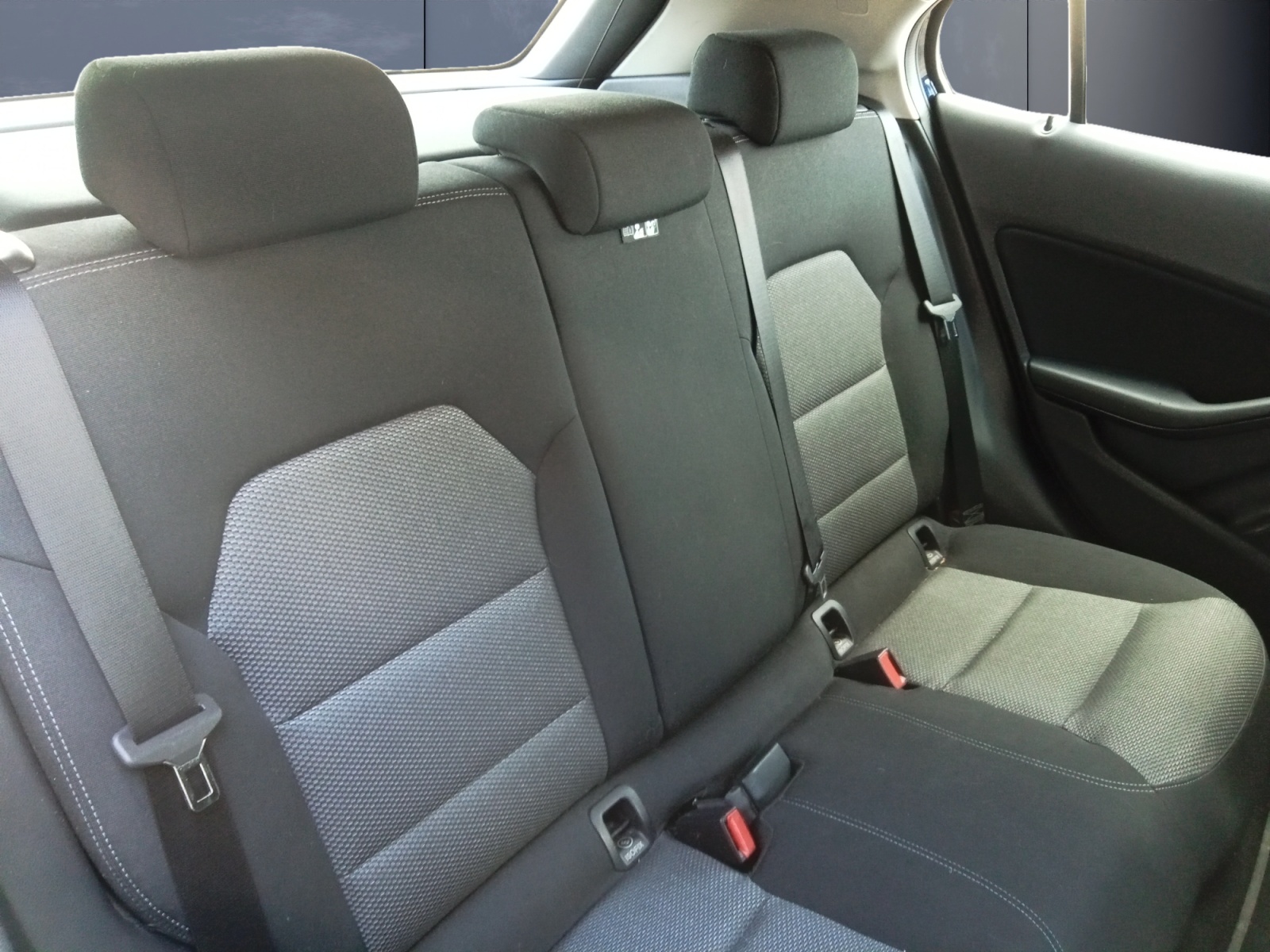 Mercedes-Benz Gla 11