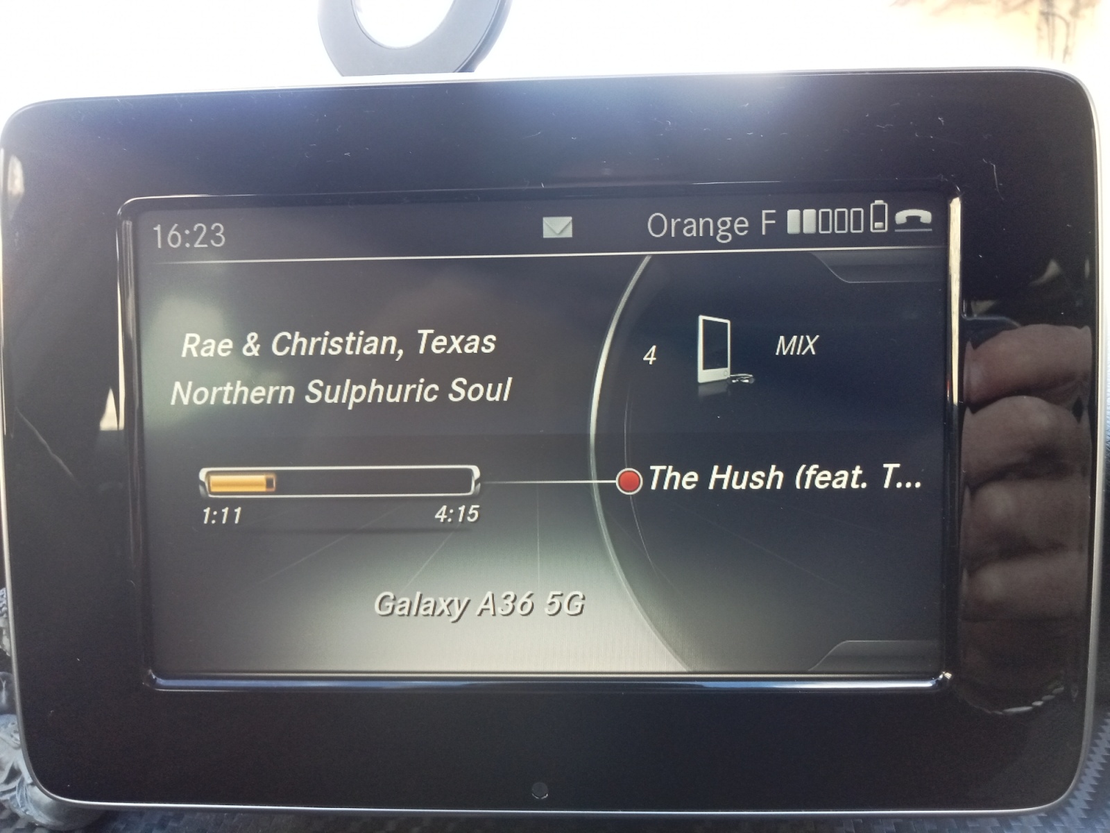 Mercedes-Benz Gla 17