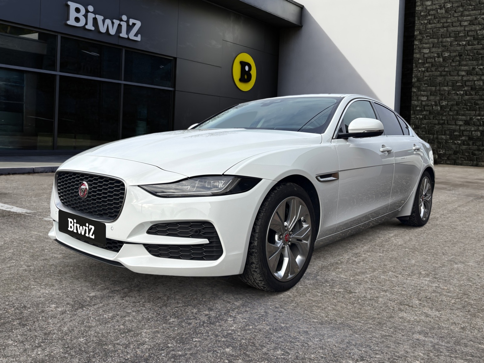 Jaguar Xe Ph2 P250 ch S Bva8