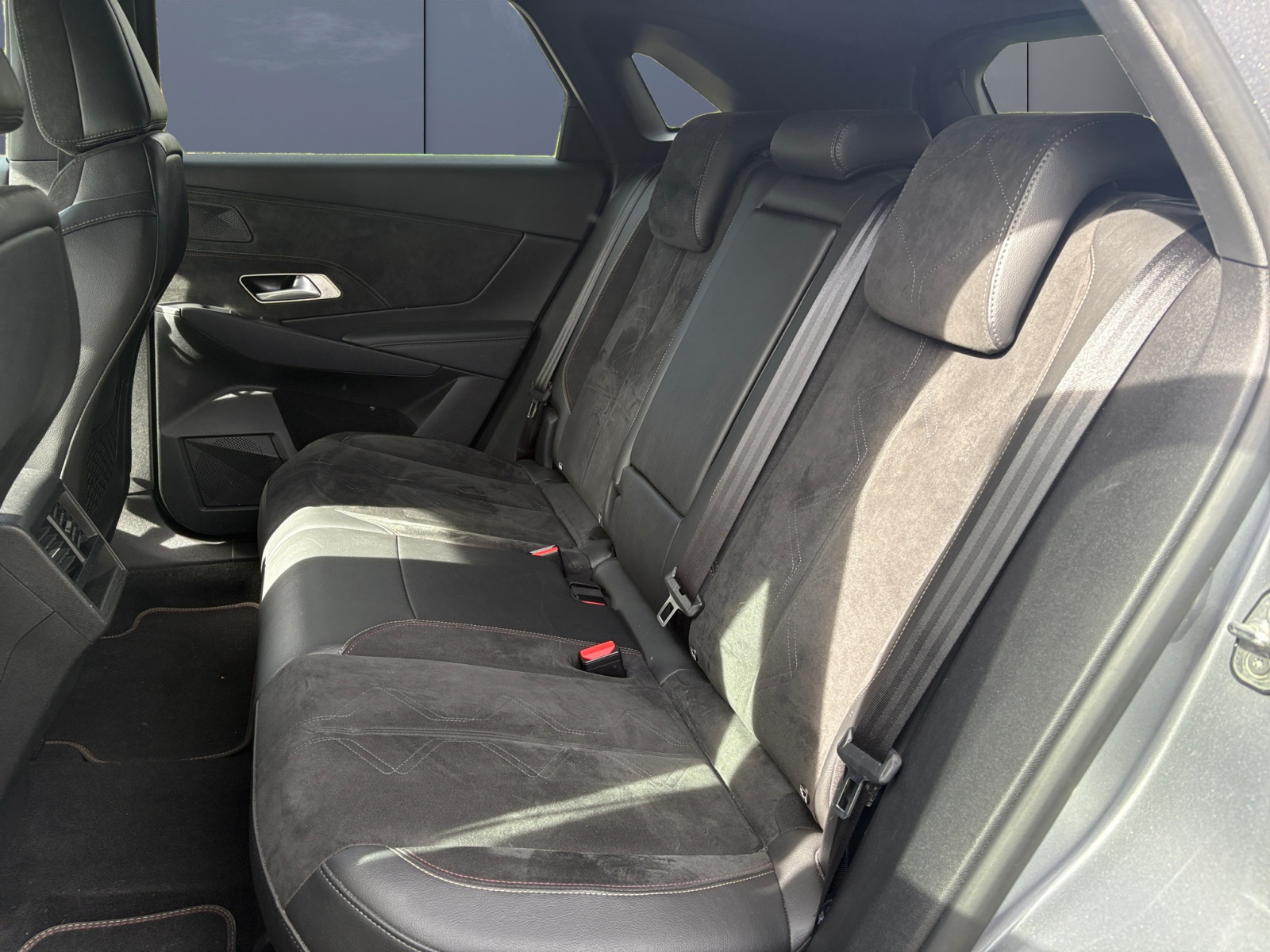 Ds Automobiles Ds 7 9