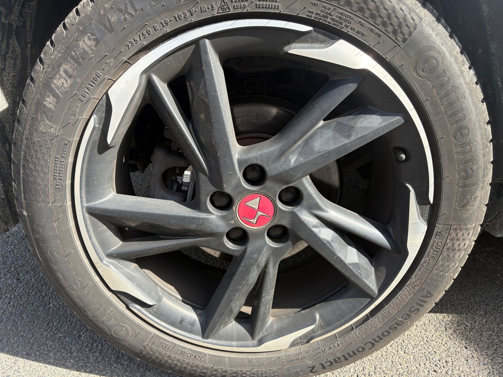 Ds Automobiles Ds 7 27