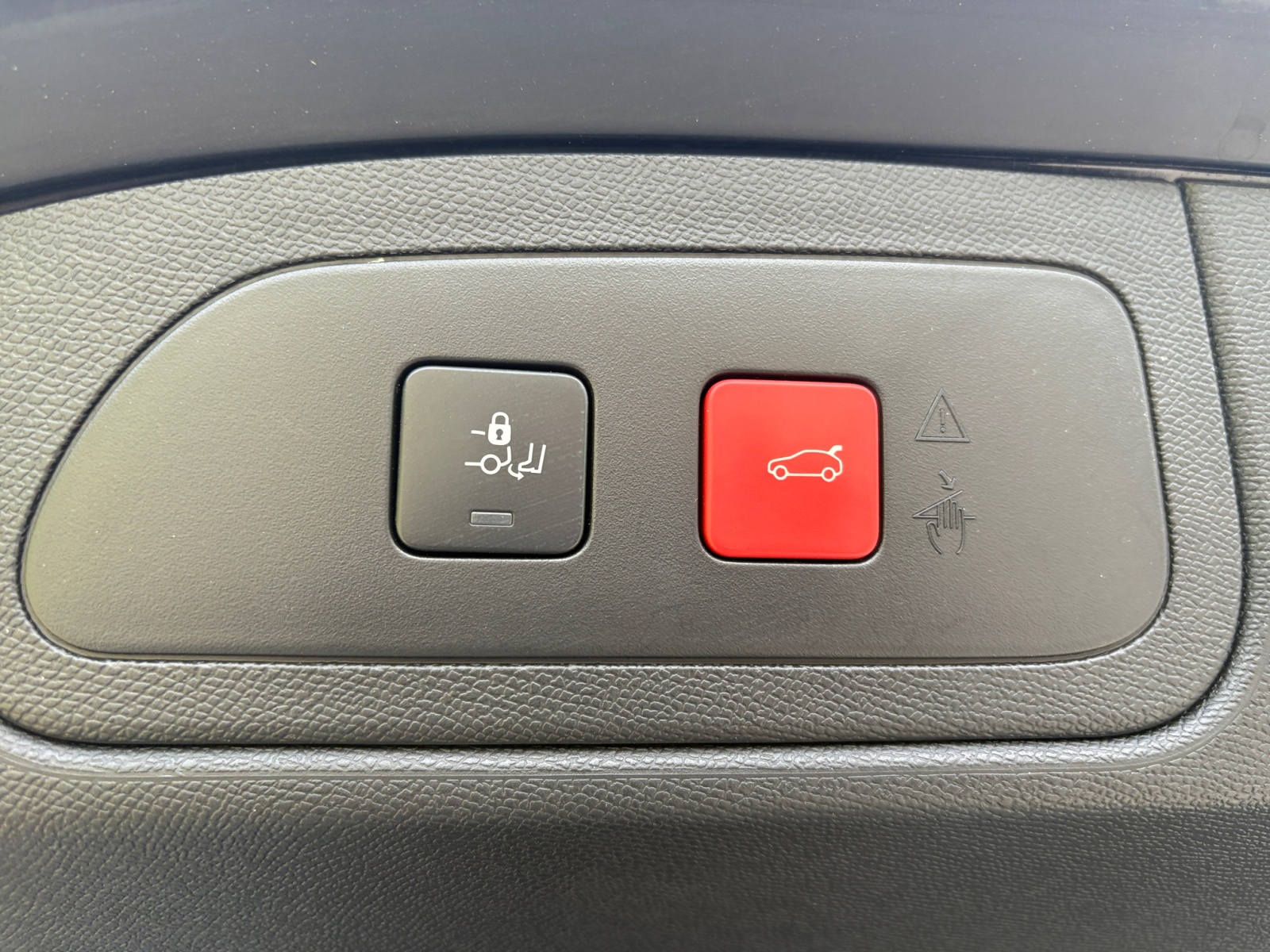 Ds Automobiles Ds 7 30