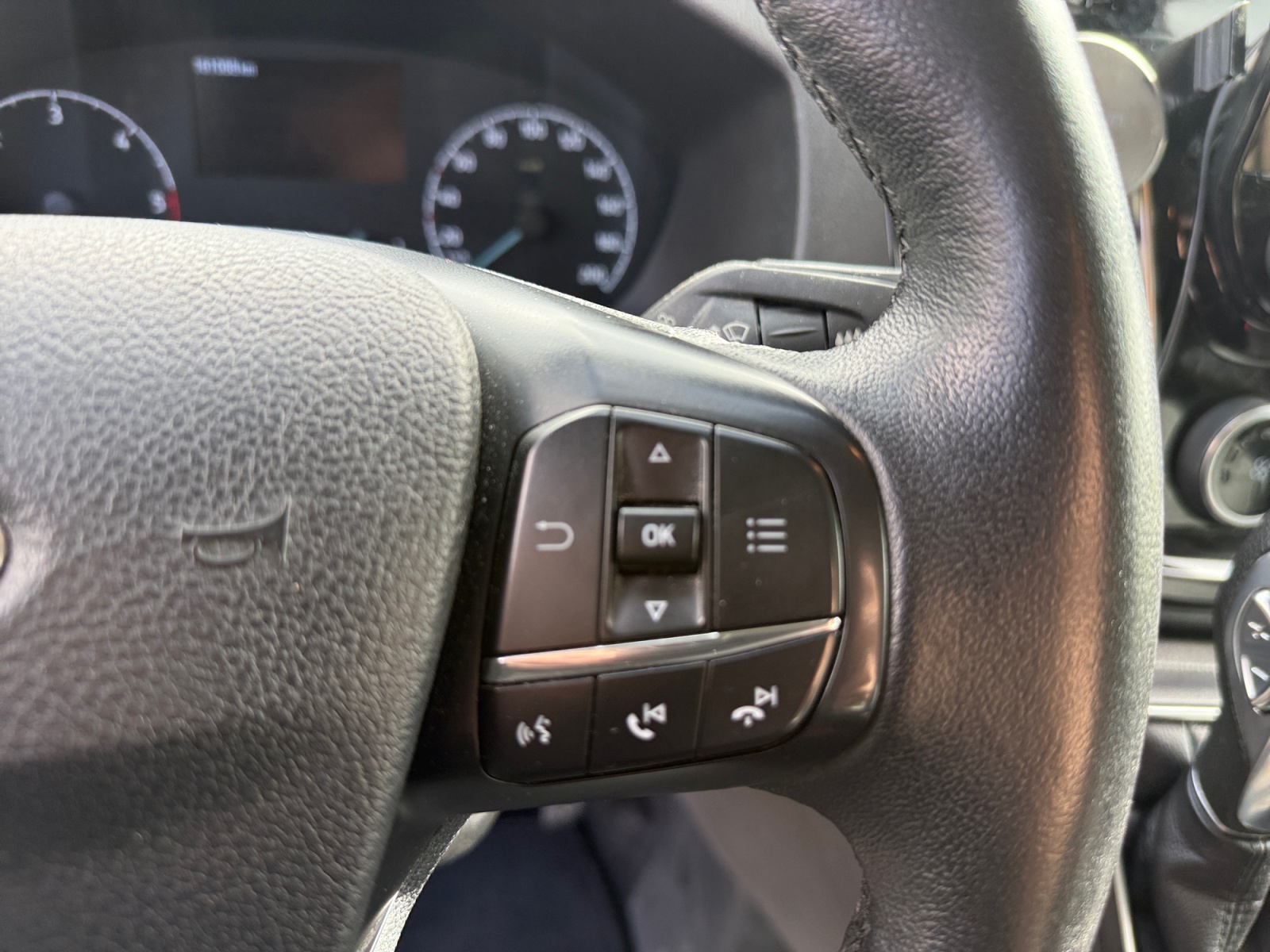 Ford Transit Custom Vu 17