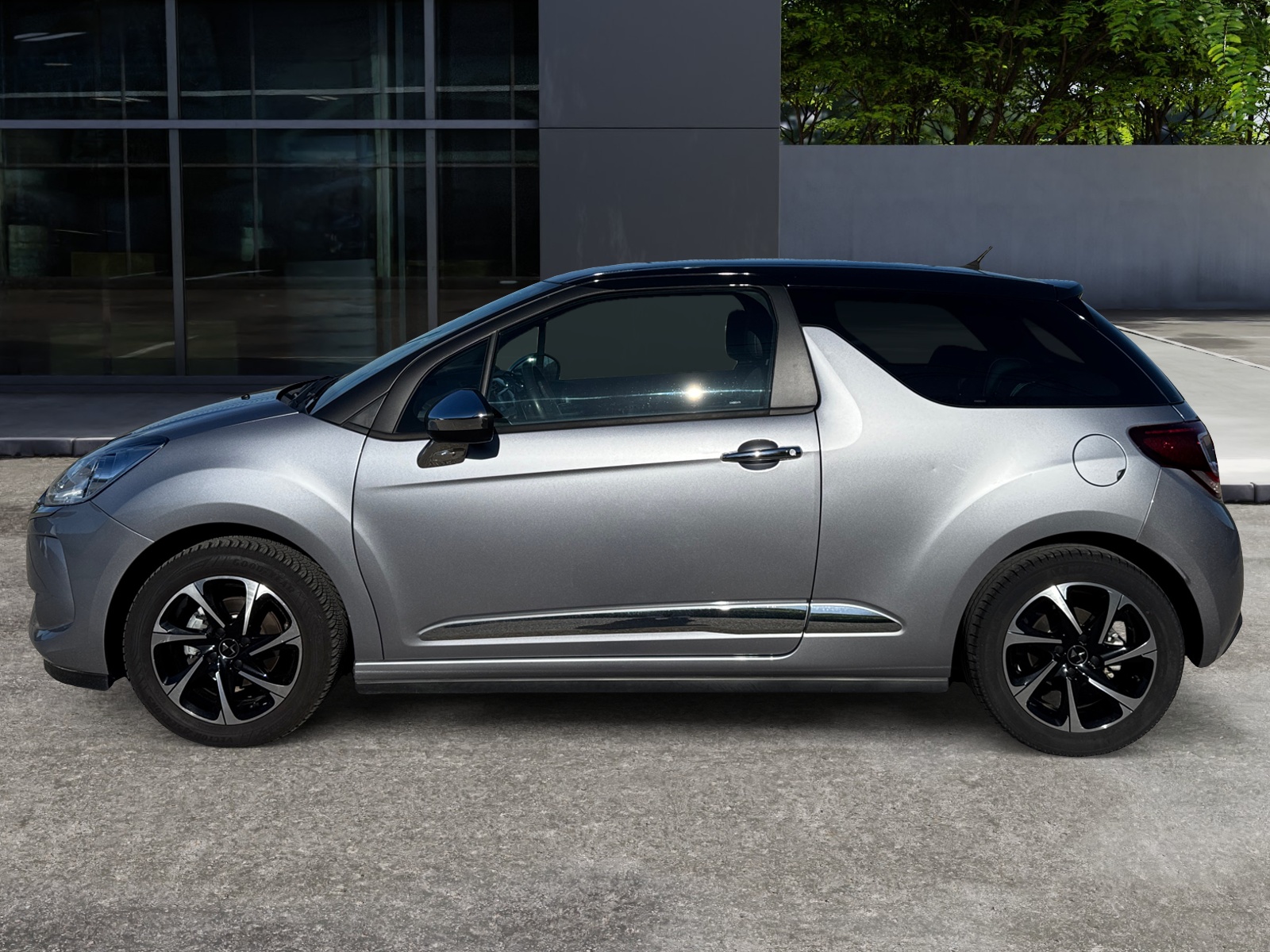 Ds Automobiles Ds3 1