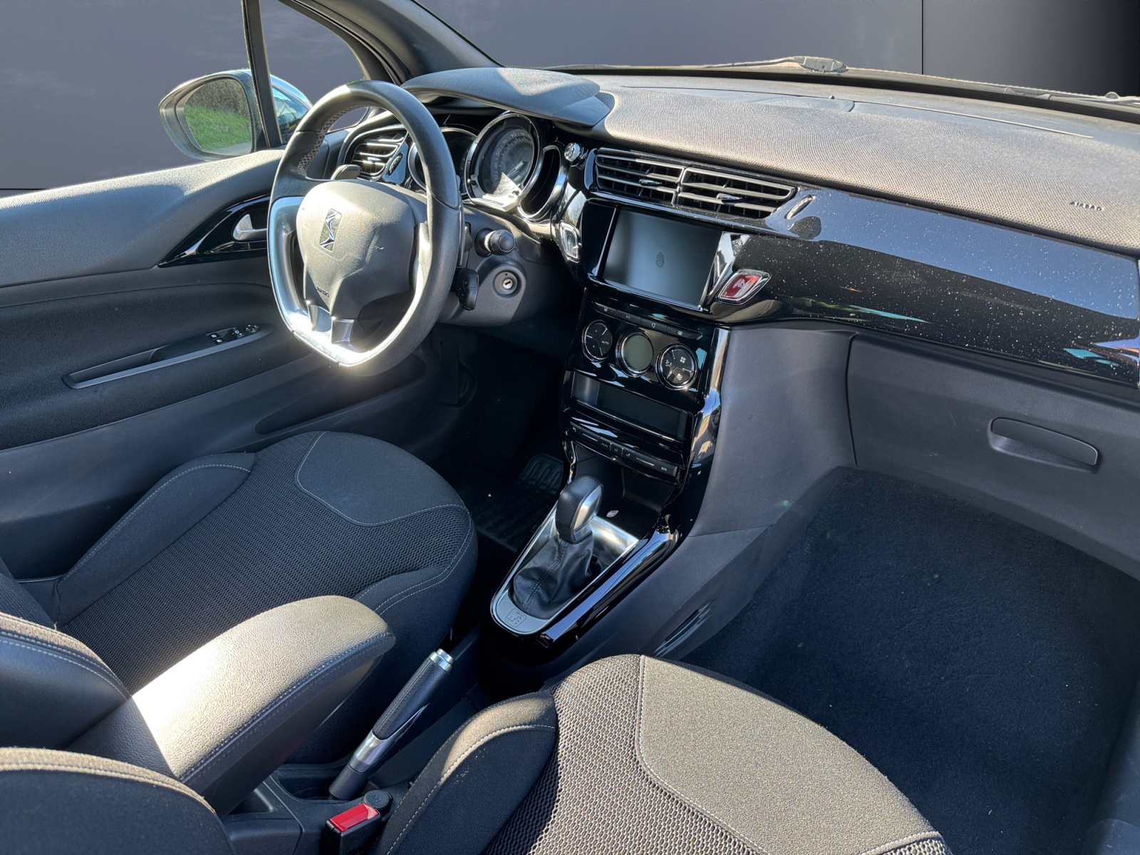 Ds Automobiles Ds3 12