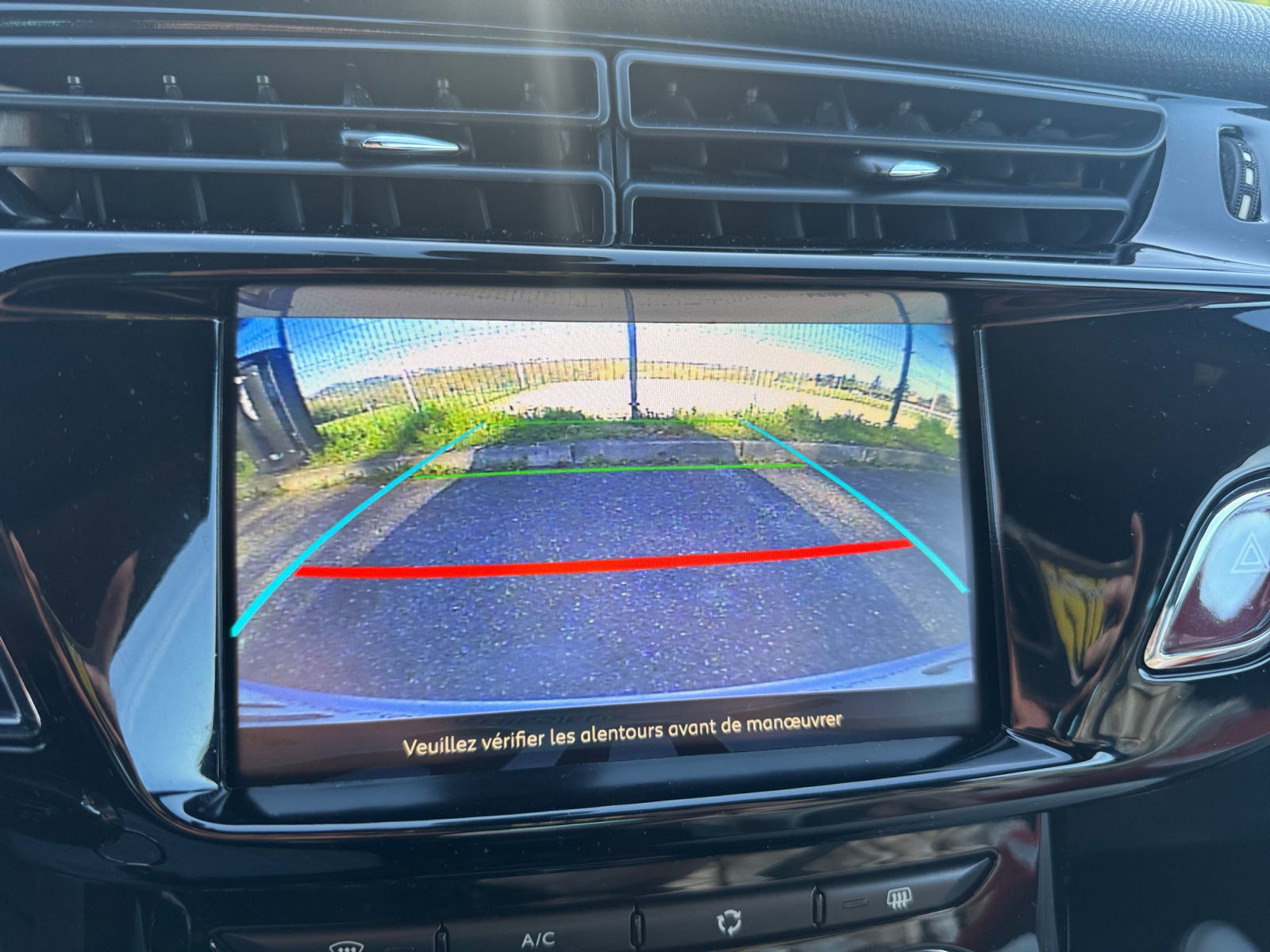 Ds Automobiles Ds3 21