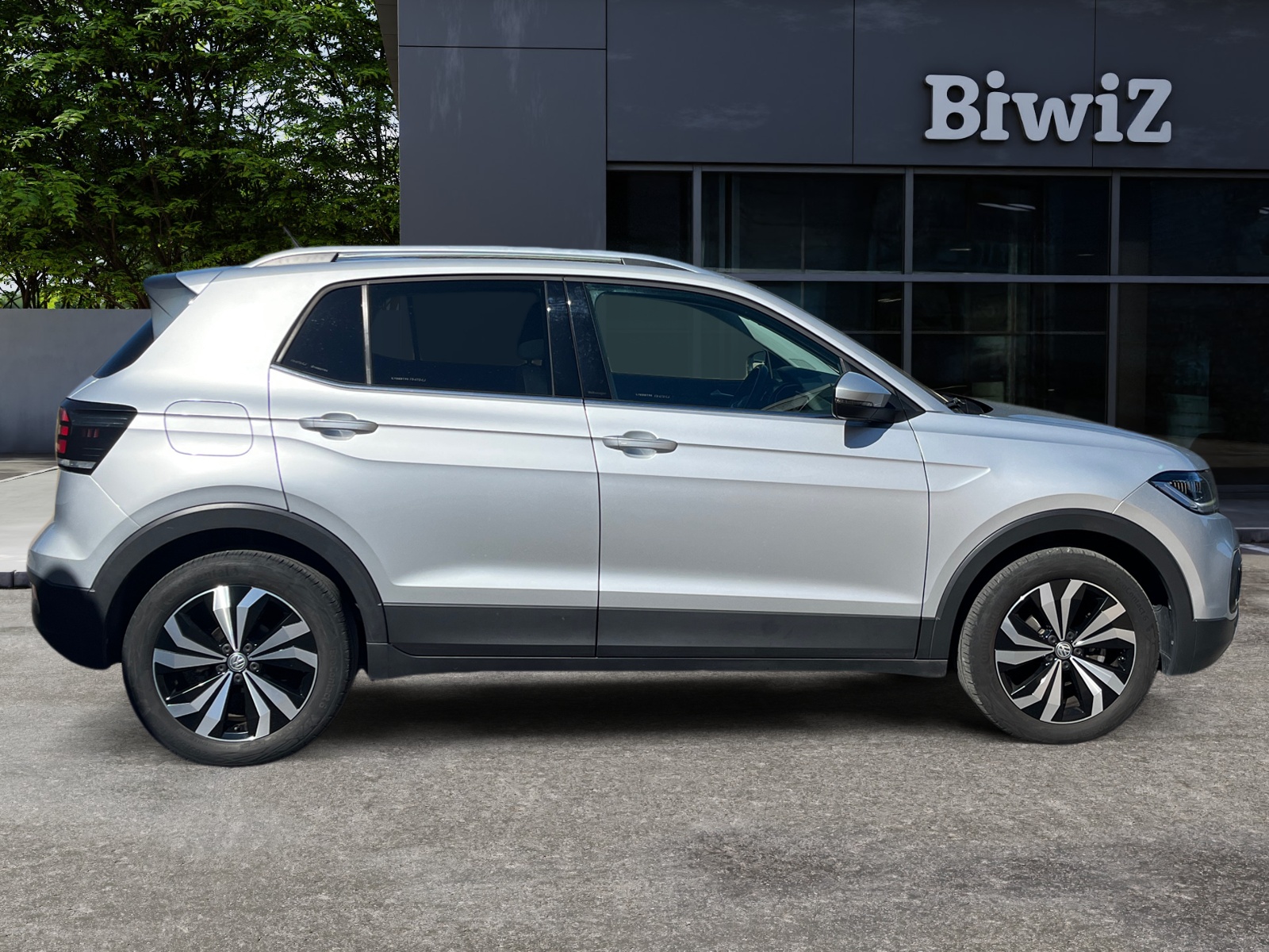 Volkswagen T-Cross 5