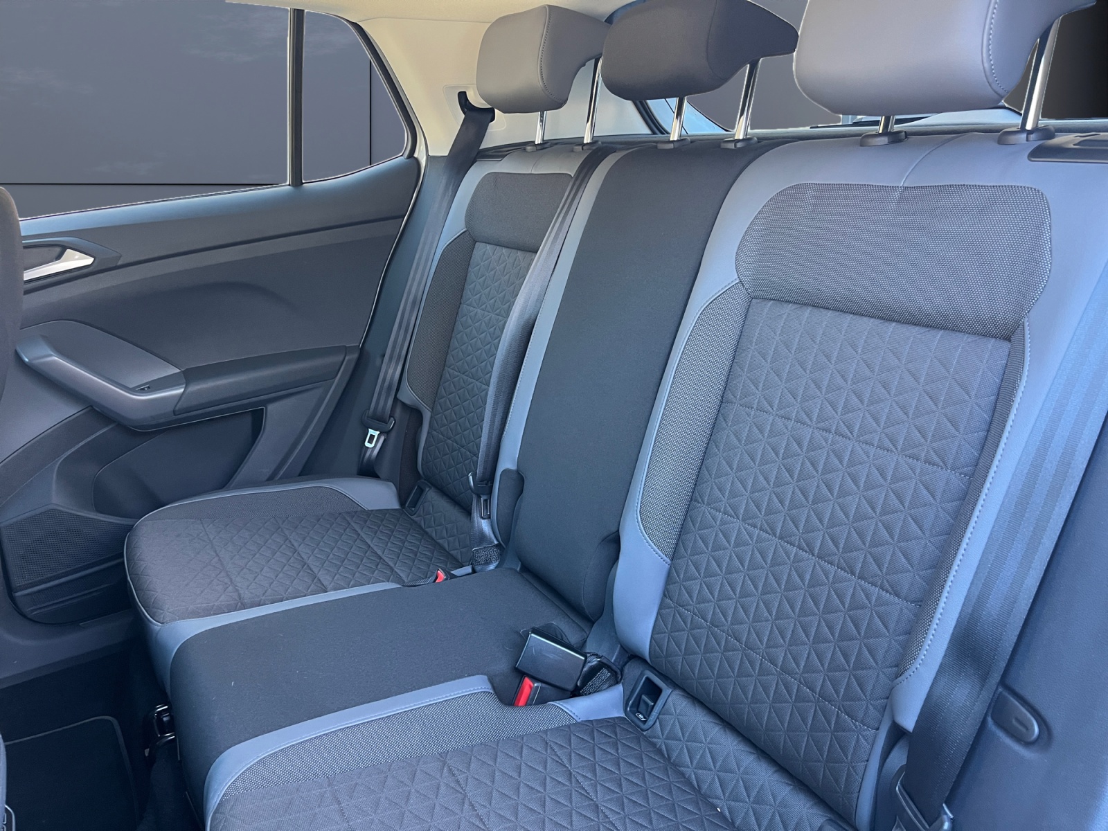 Volkswagen T-Cross 10