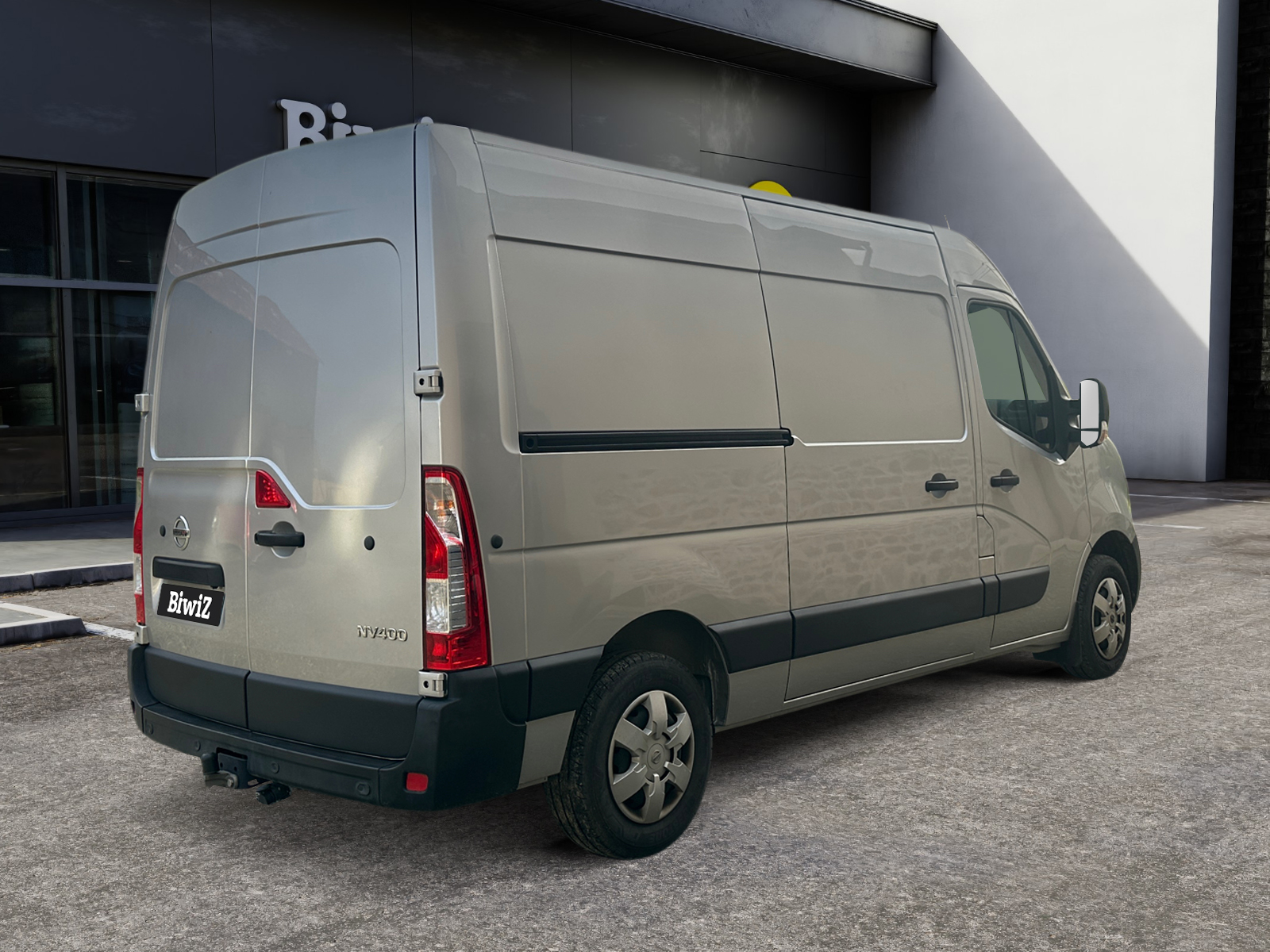 Nissan Nv400 Vu 4