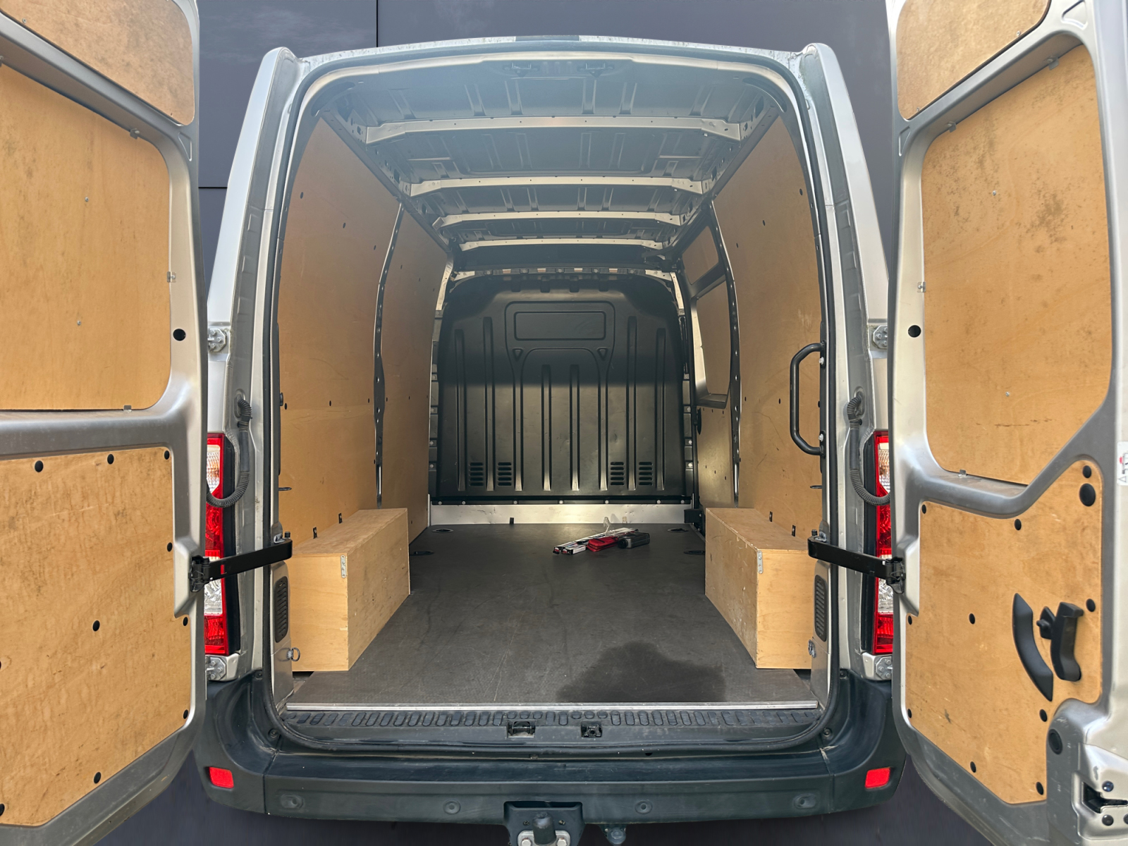 Nissan Nv400 Vu 10