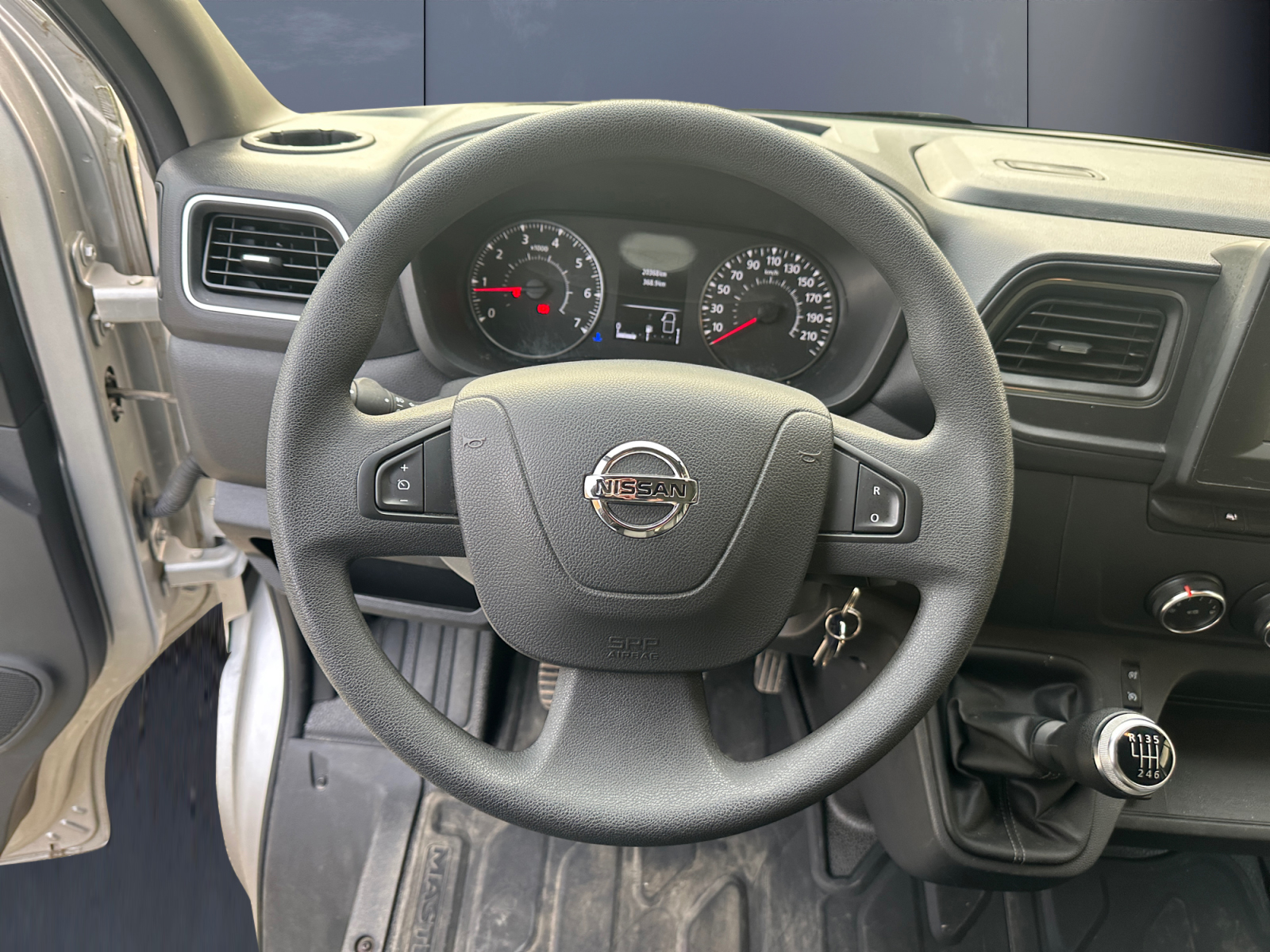 Nissan Nv400 Vu 15