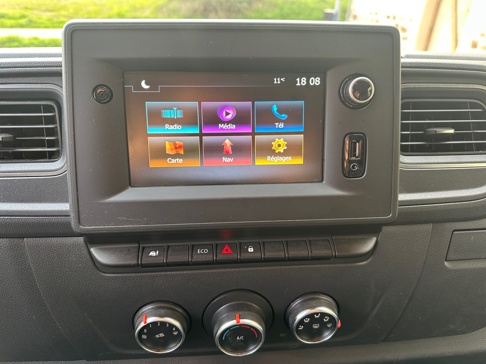 Nissan Nv400 Vu 17
