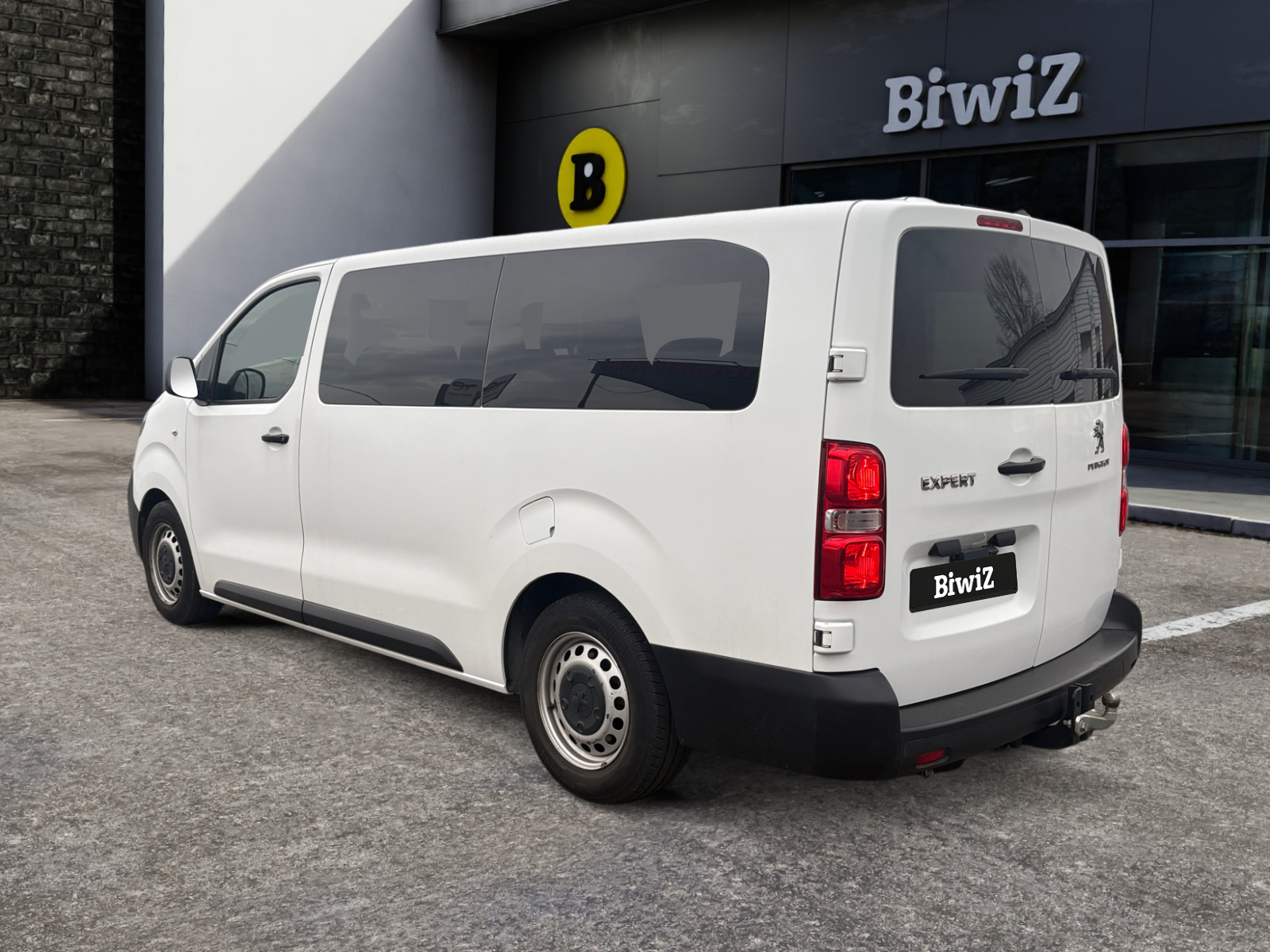 Peugeot Traveller 2