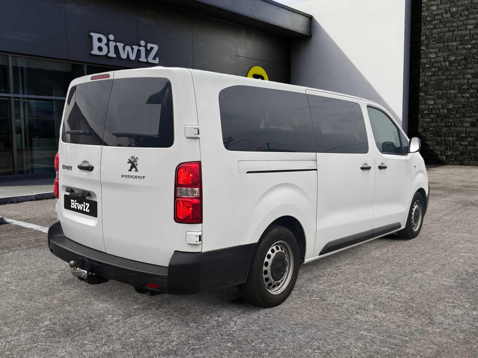 Peugeot Traveller 4