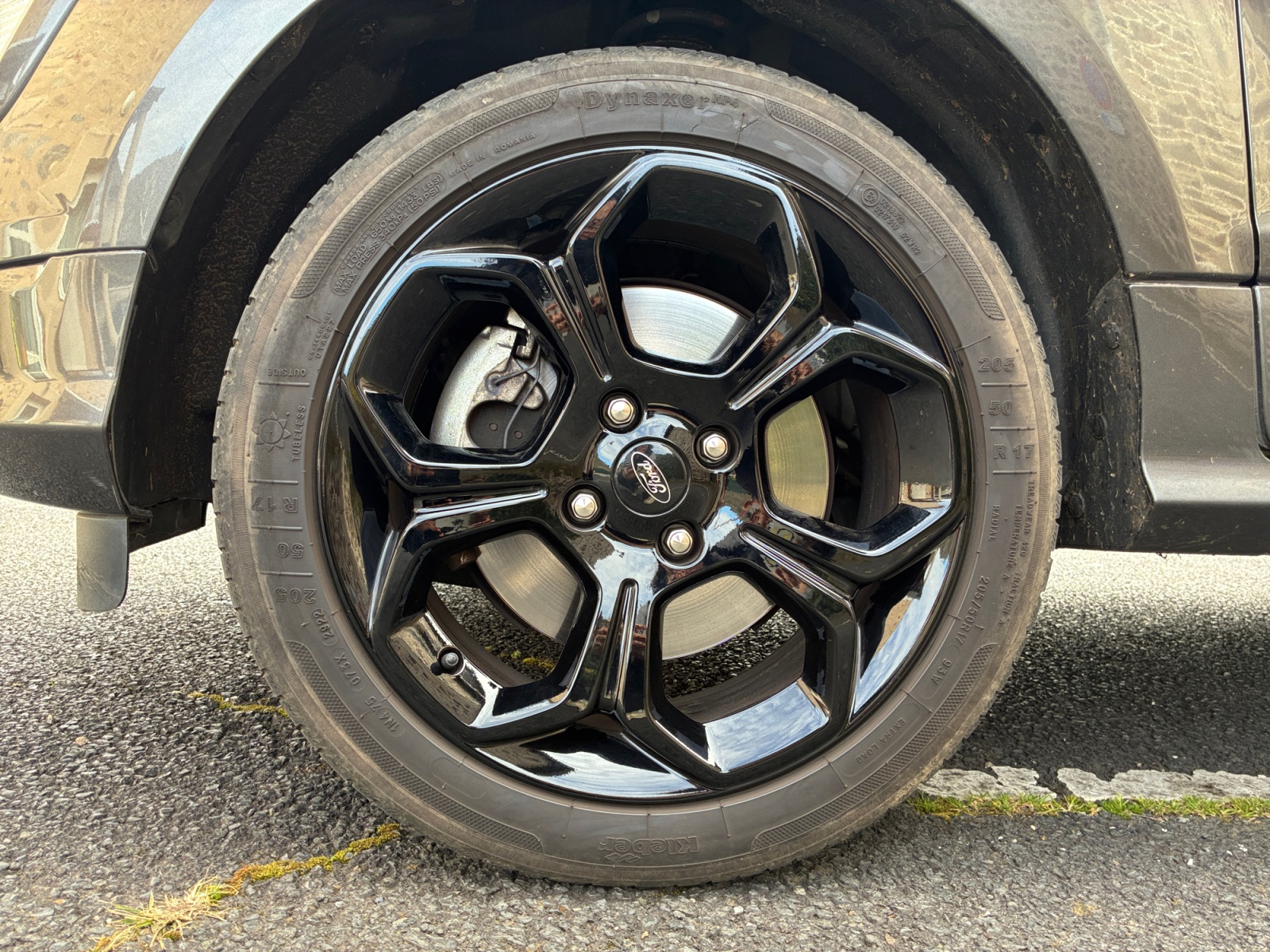 Ford Ecosport 32