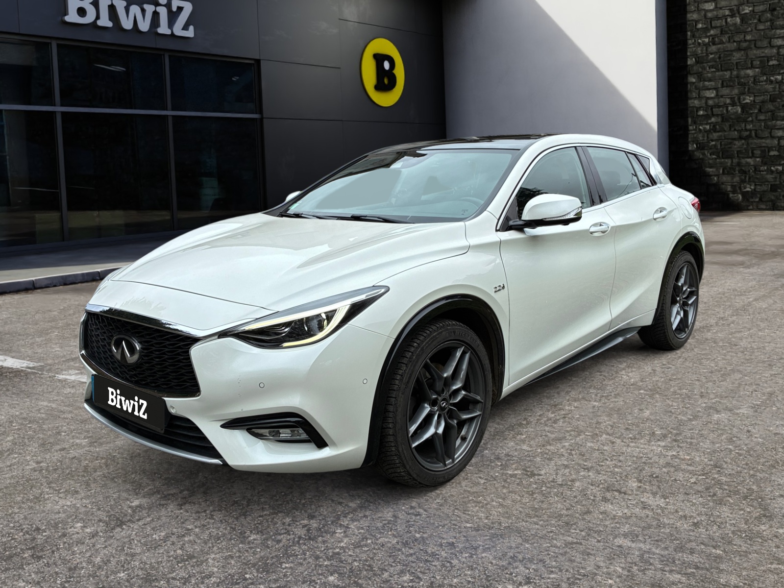 Infiniti Q30 2.2 D 170 Premium Tech Dct Bva